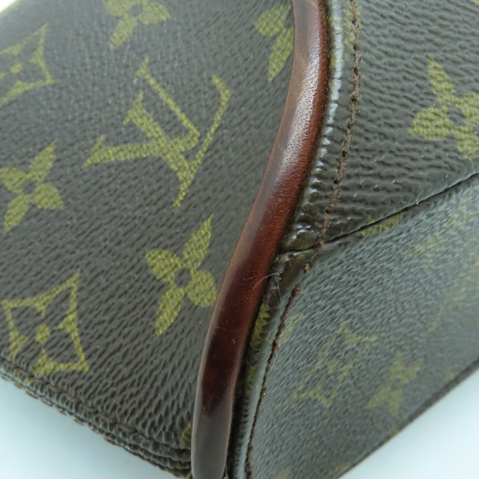 LOUIS VUITTON Monogram Elipse PM金扣手挽袋啡色