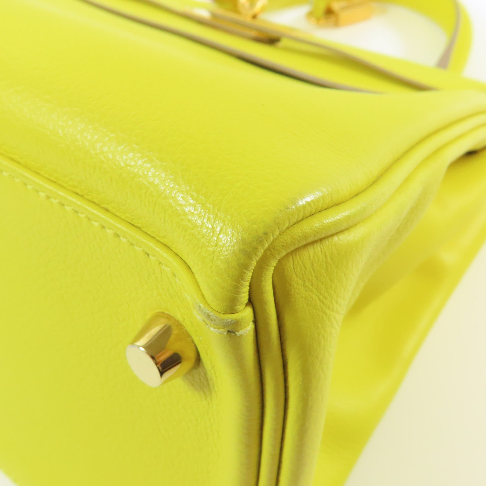 HERMES Evercolor皮革Kelly 28金扣手挽肩背兩用袋Lime檸檬黃色