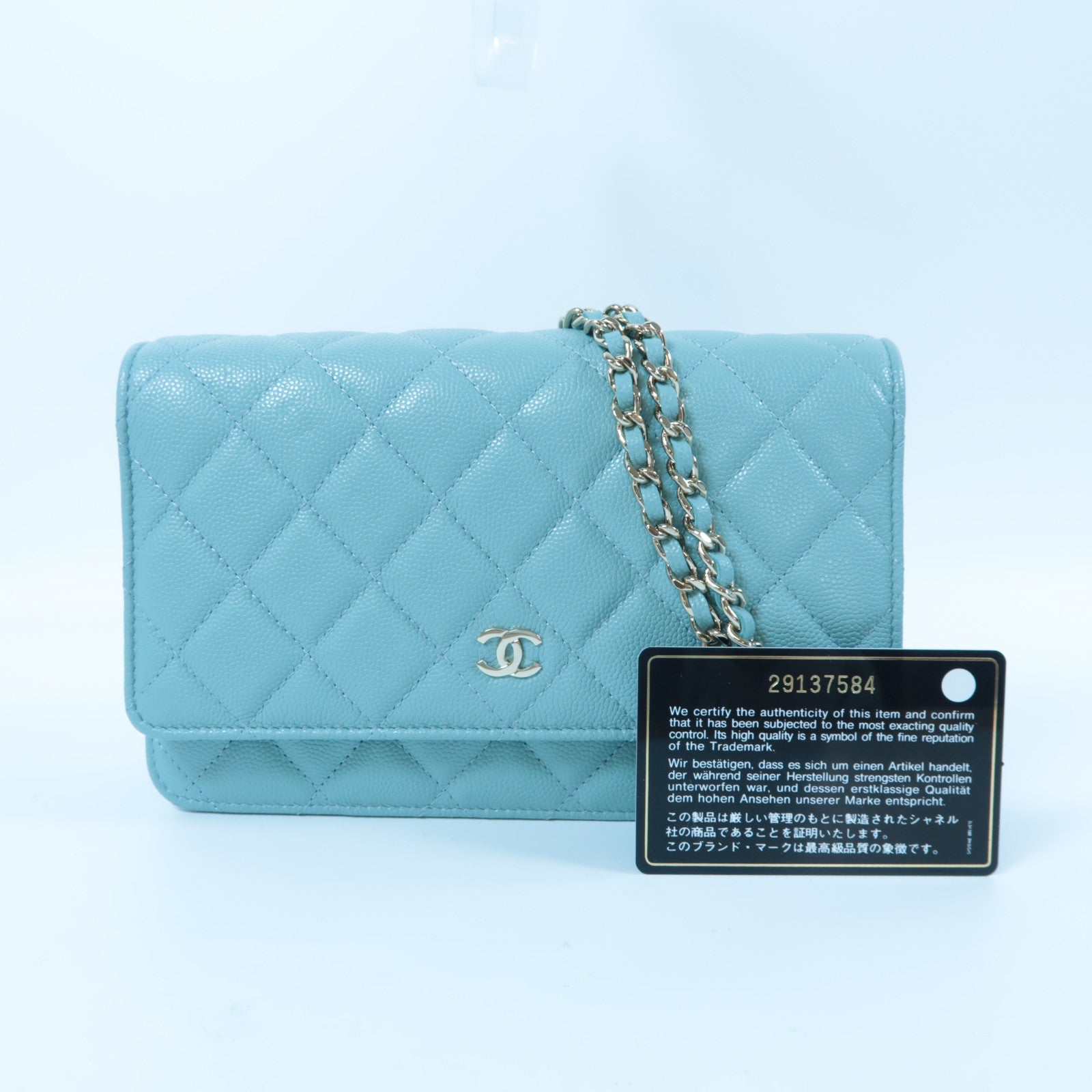 CHANEL 菱格Caviar皮革WOC銀扣鏈帶肩背袋藍色