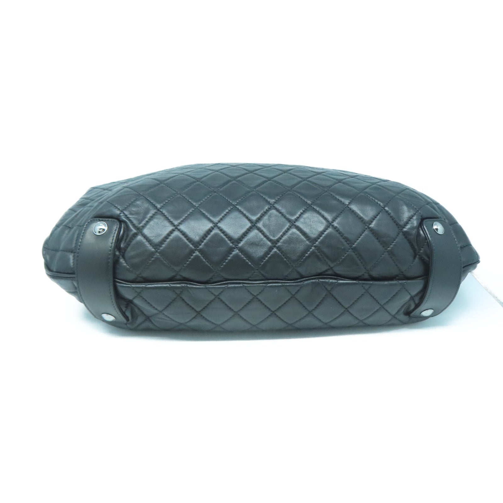 CHANEL 【激減優惠】菱格牛皮皮革Shoulder Bag銀扣肩背袋黑色