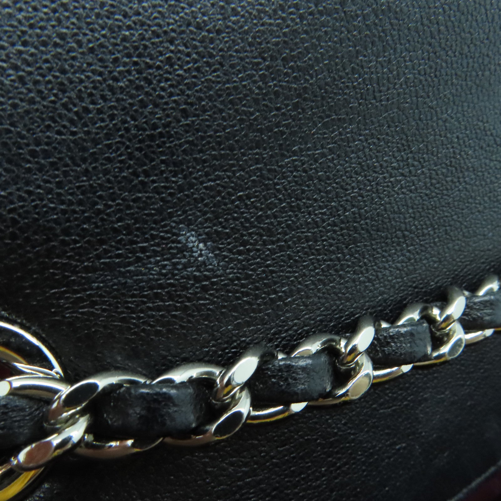 CHANEL 牛皮皮革Chain Shoulder銀扣鏈帶肩背袋黑色