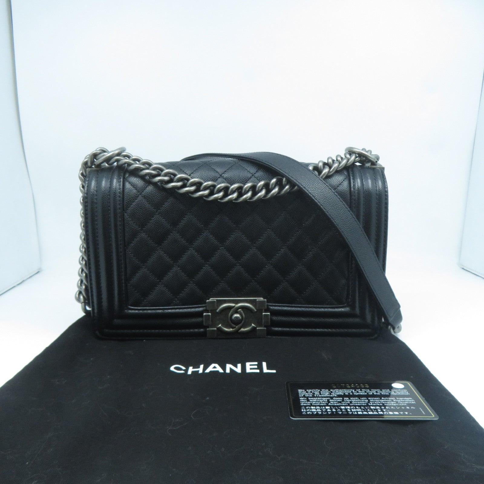 CHANEL 菱格Boy Chanel 25cm銀扣鏈帶肩背袋黑色