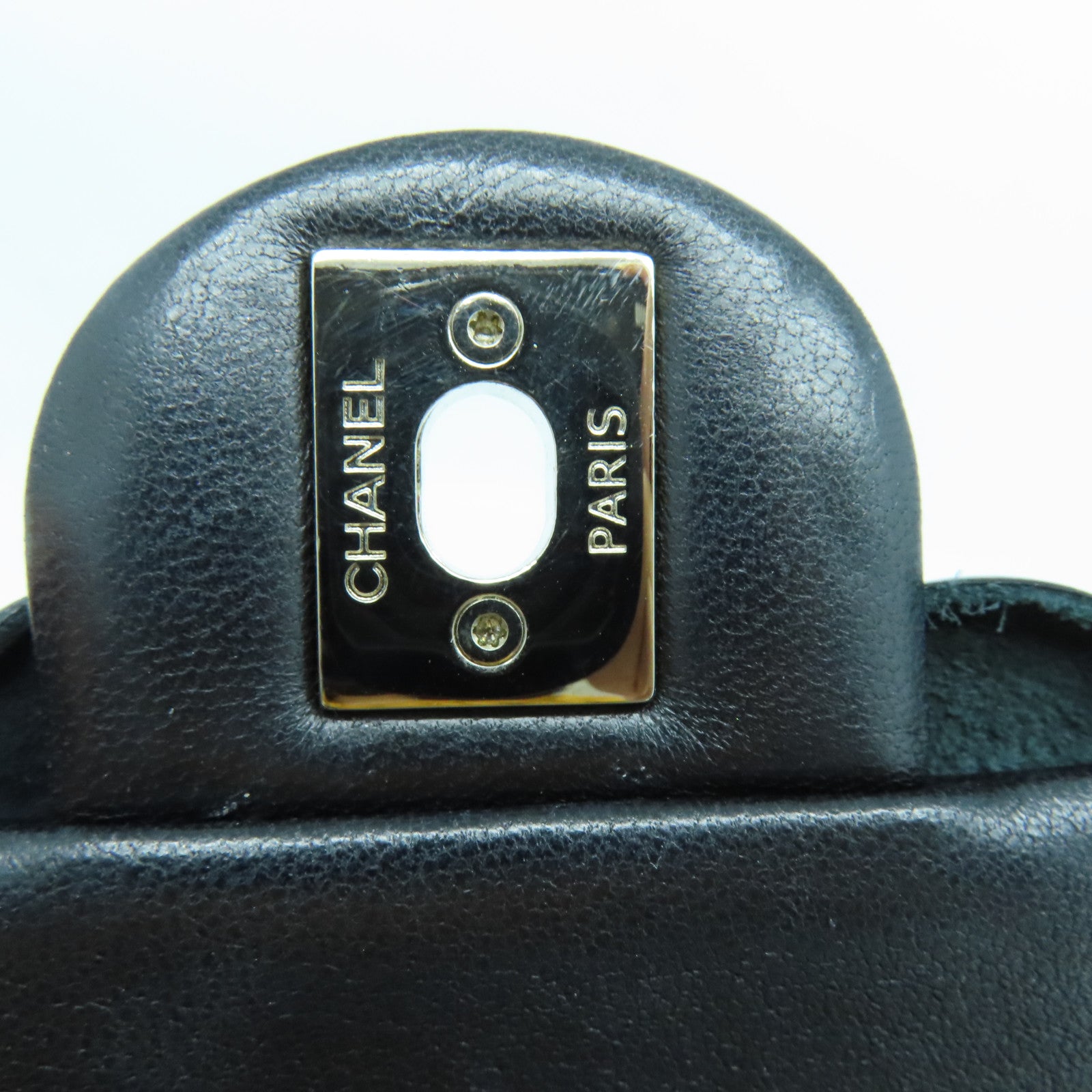 CHANEL 牛皮皮革Chain Shoulder銀扣鏈帶肩背袋黑色