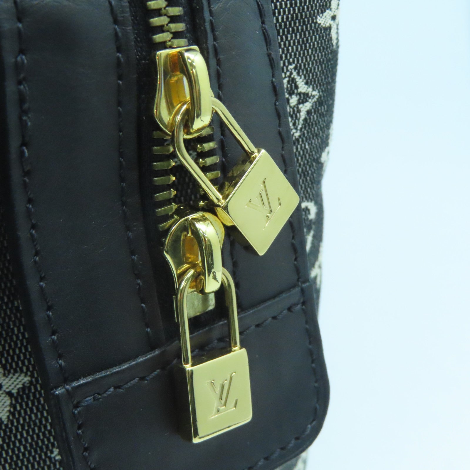 LOUIS VUITTON Monogram Mini Josephine PM金扣手挽袋啡色灰色