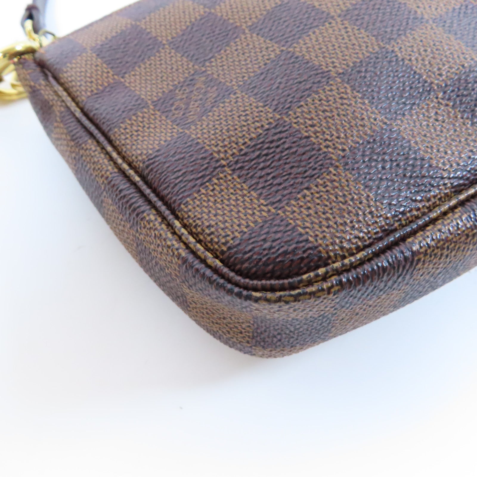 LOUIS VUITTON Damier Ebene Pochette Accessories金扣鏈帶肩背袋啡色