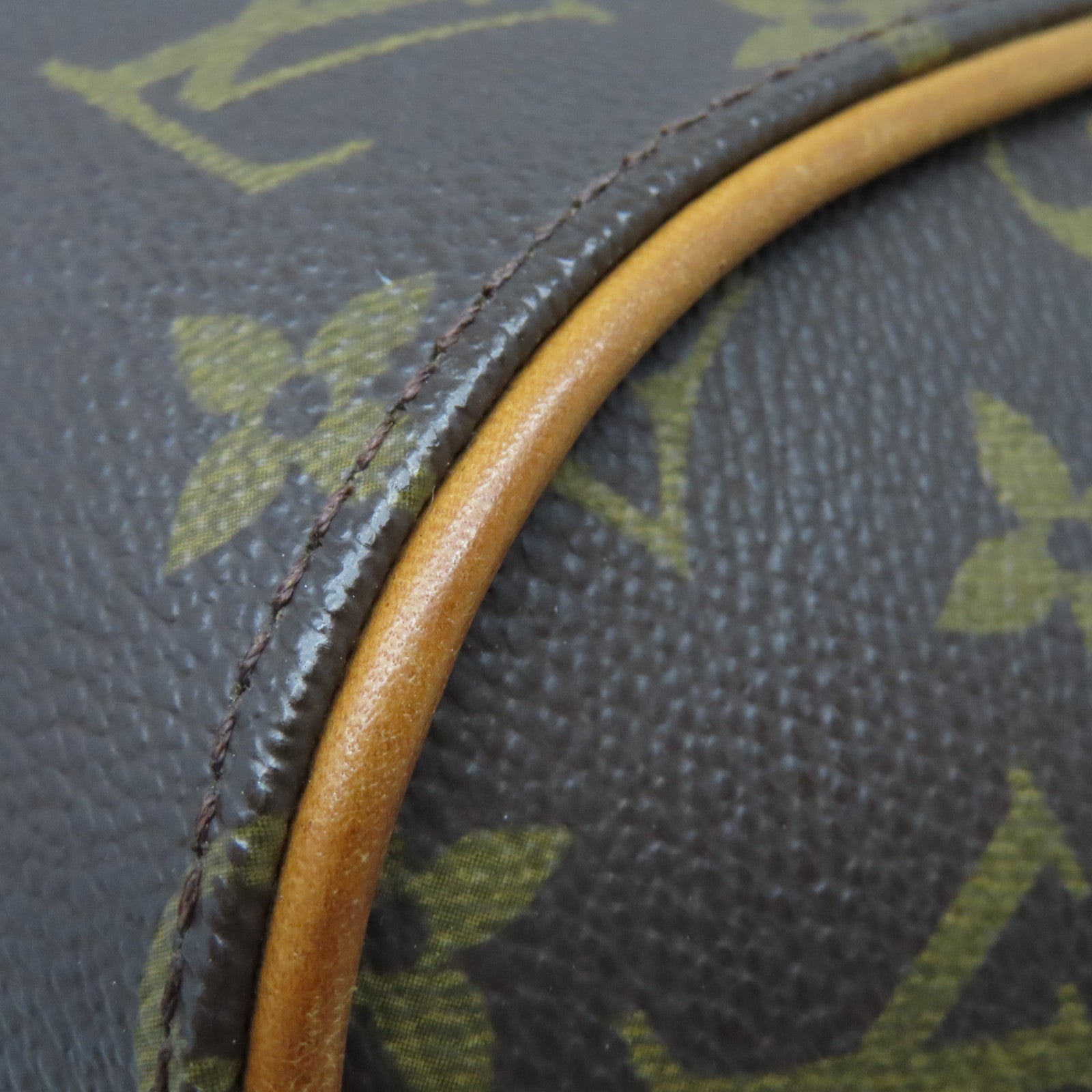 LOUIS VUITTON Monogram Elipse PM金扣手挽袋棕色