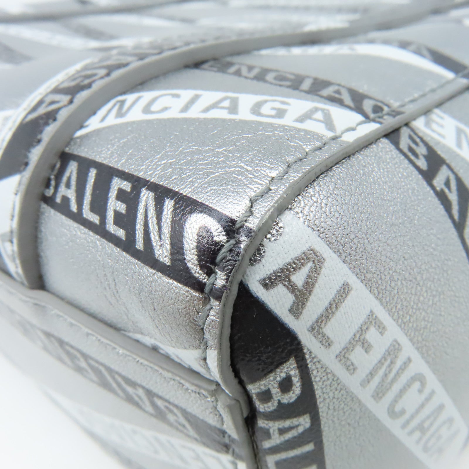 BALENCIAGA 牛皮皮革Allover Logo Tote Bag手挽肩背兩用袋銀色