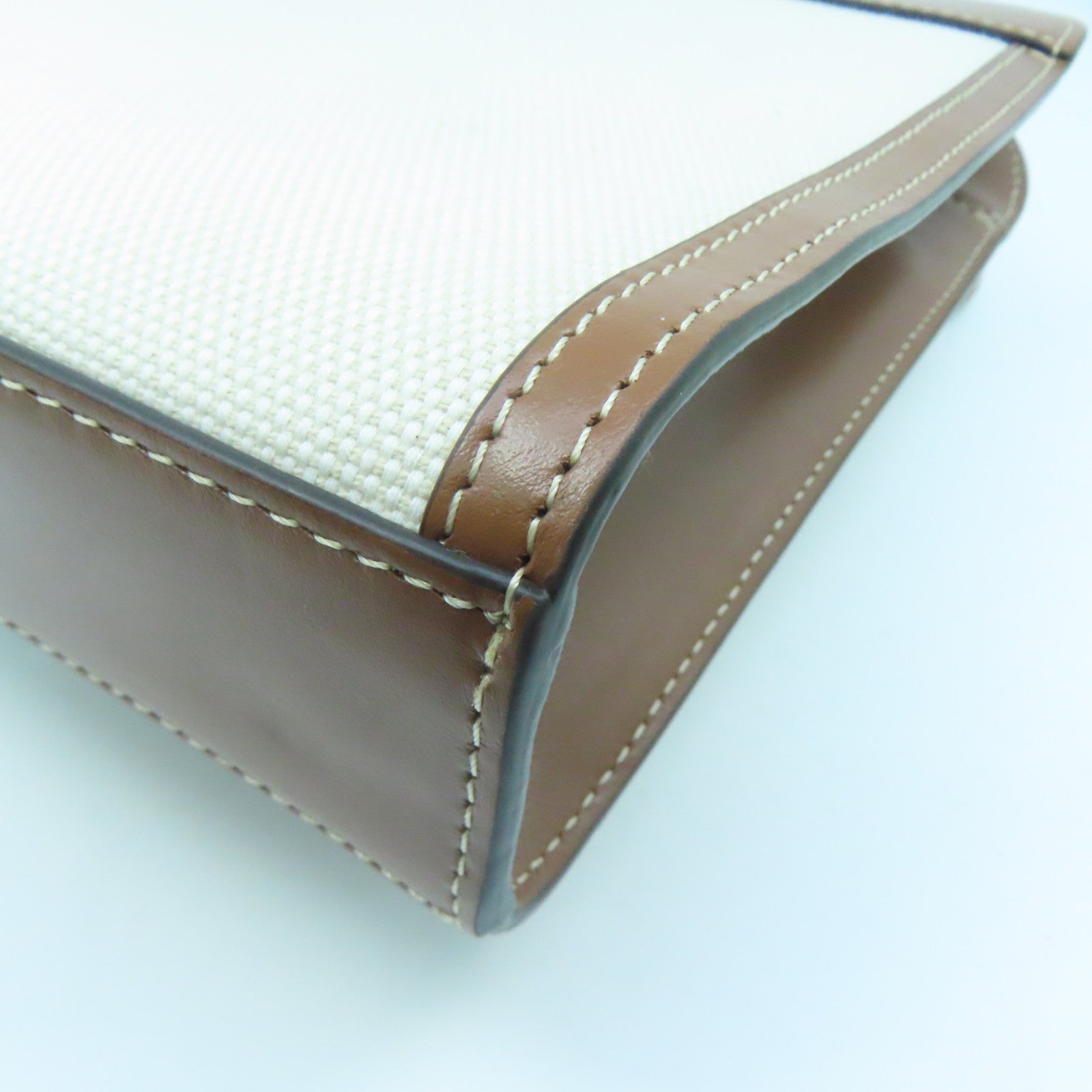 BURBERRY 牛皮皮革/帆布Medium Pocket Bag金扣手挽肩背兩用袋啡色米色