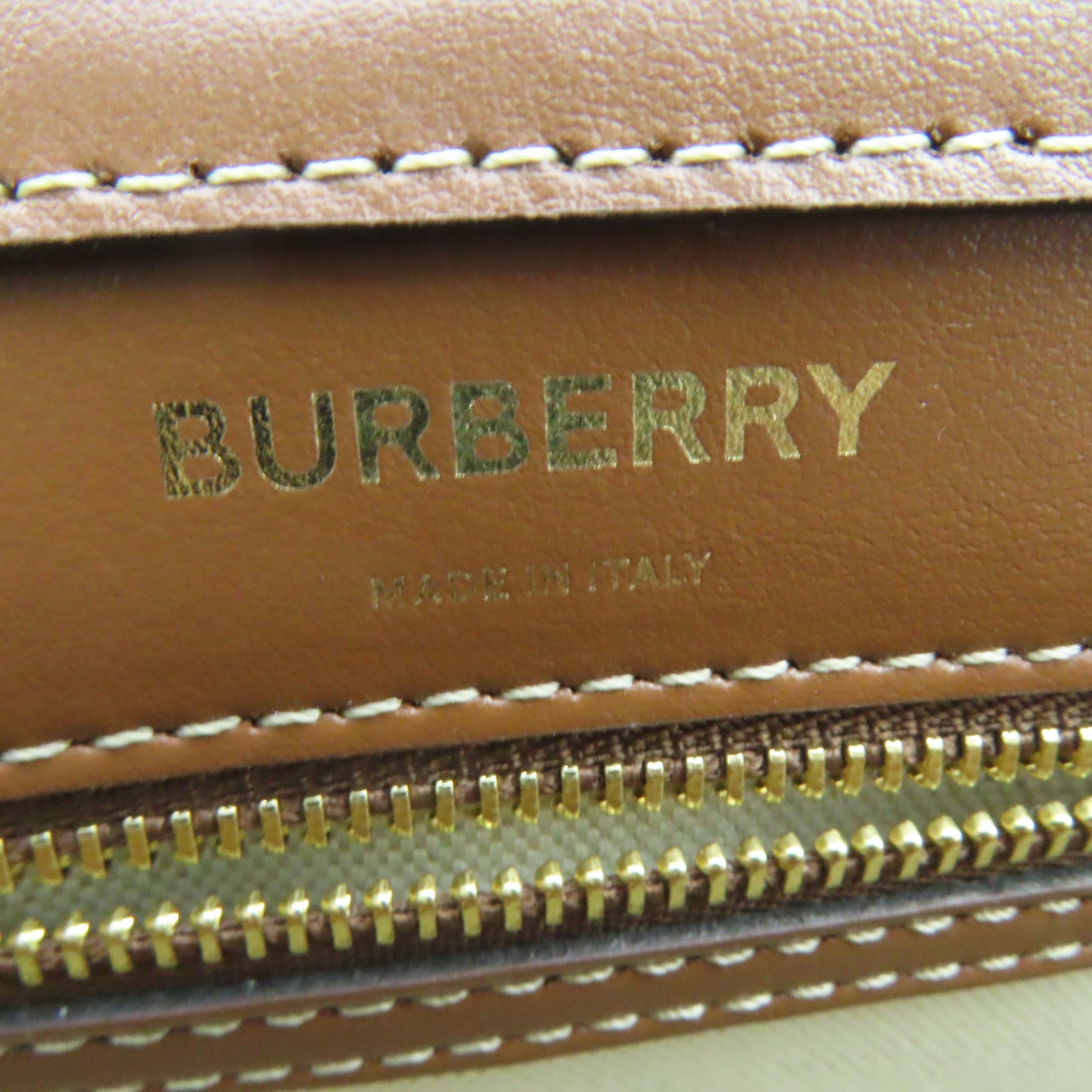 BURBERRY 牛皮皮革/帆布Medium Pocket Bag金扣手挽肩背兩用袋啡色米色