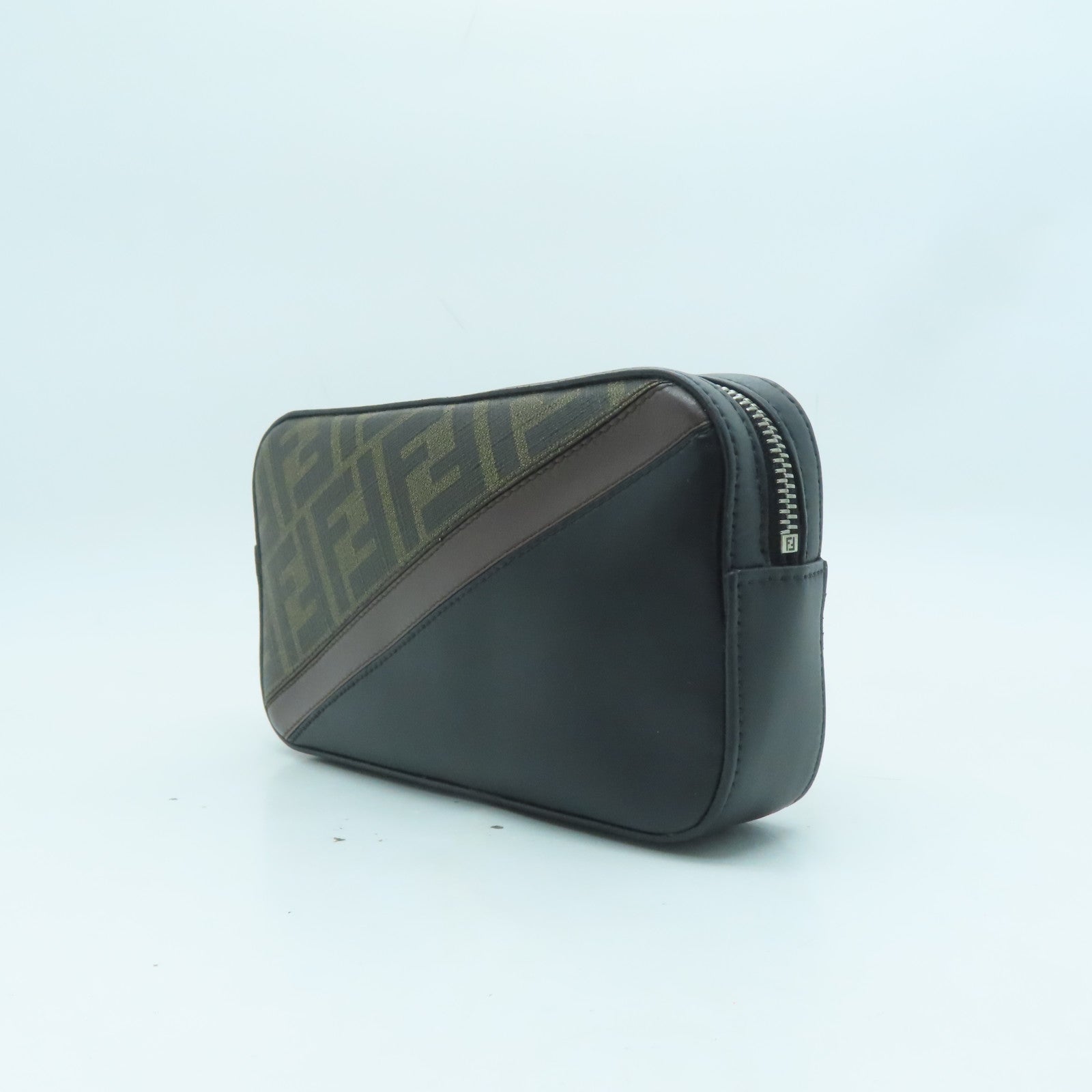 FENDI 塗層帆布Shoulder Bag銀扣肩背袋棕色