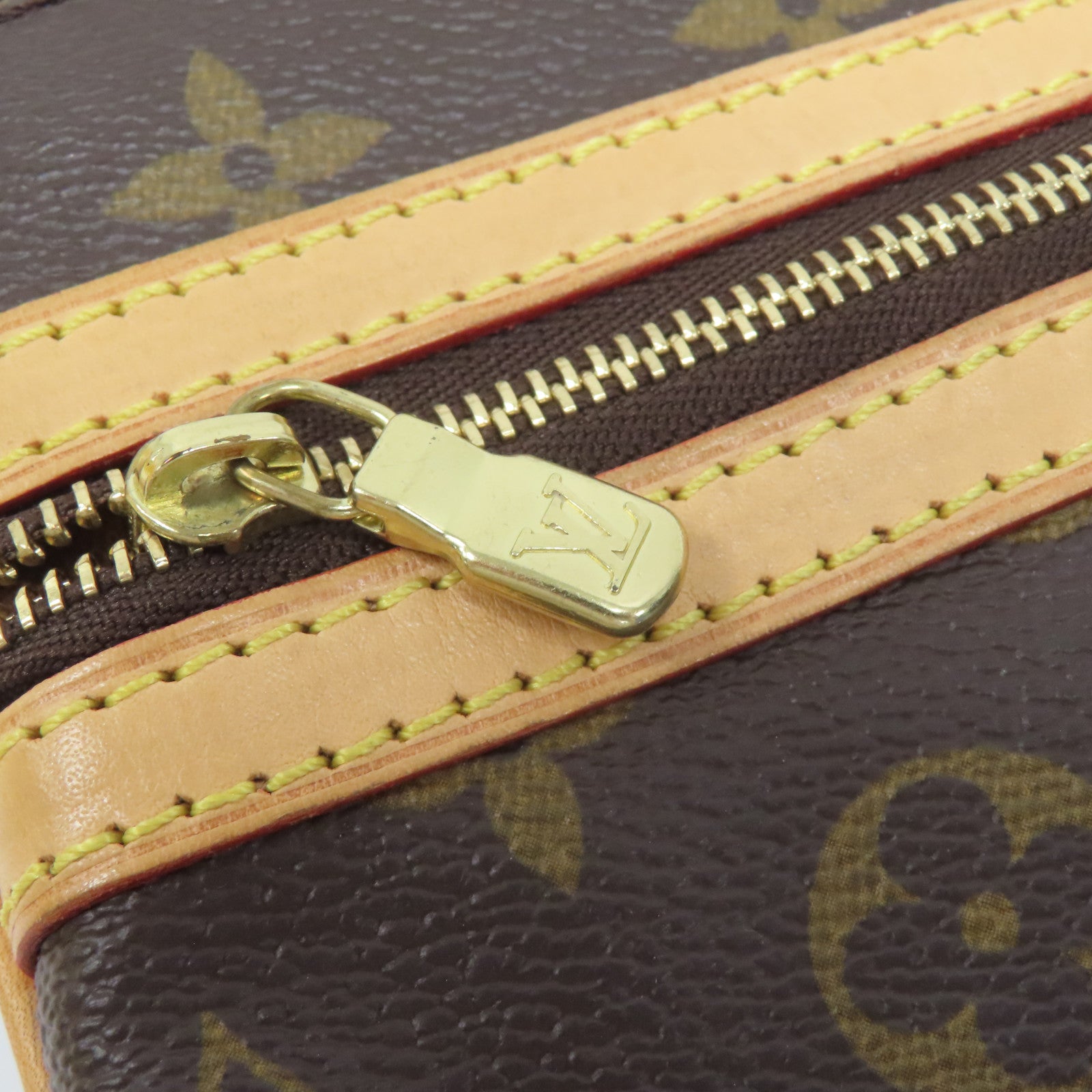 LOUIS VUITTON Monogram Pochette Bosphore金扣肩背袋啡色
