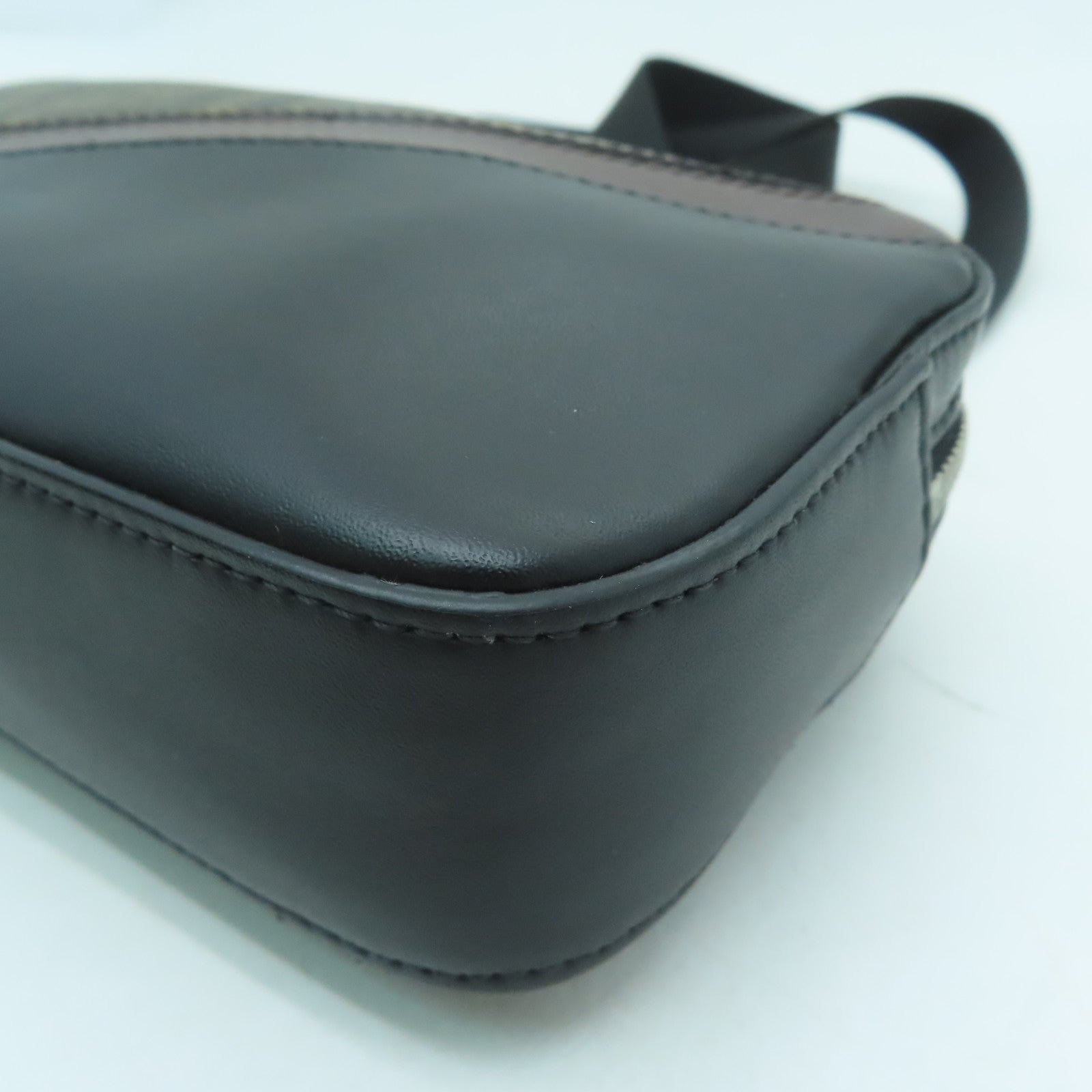FENDI 塗層帆布Shoulder Bag銀扣肩背袋棕色