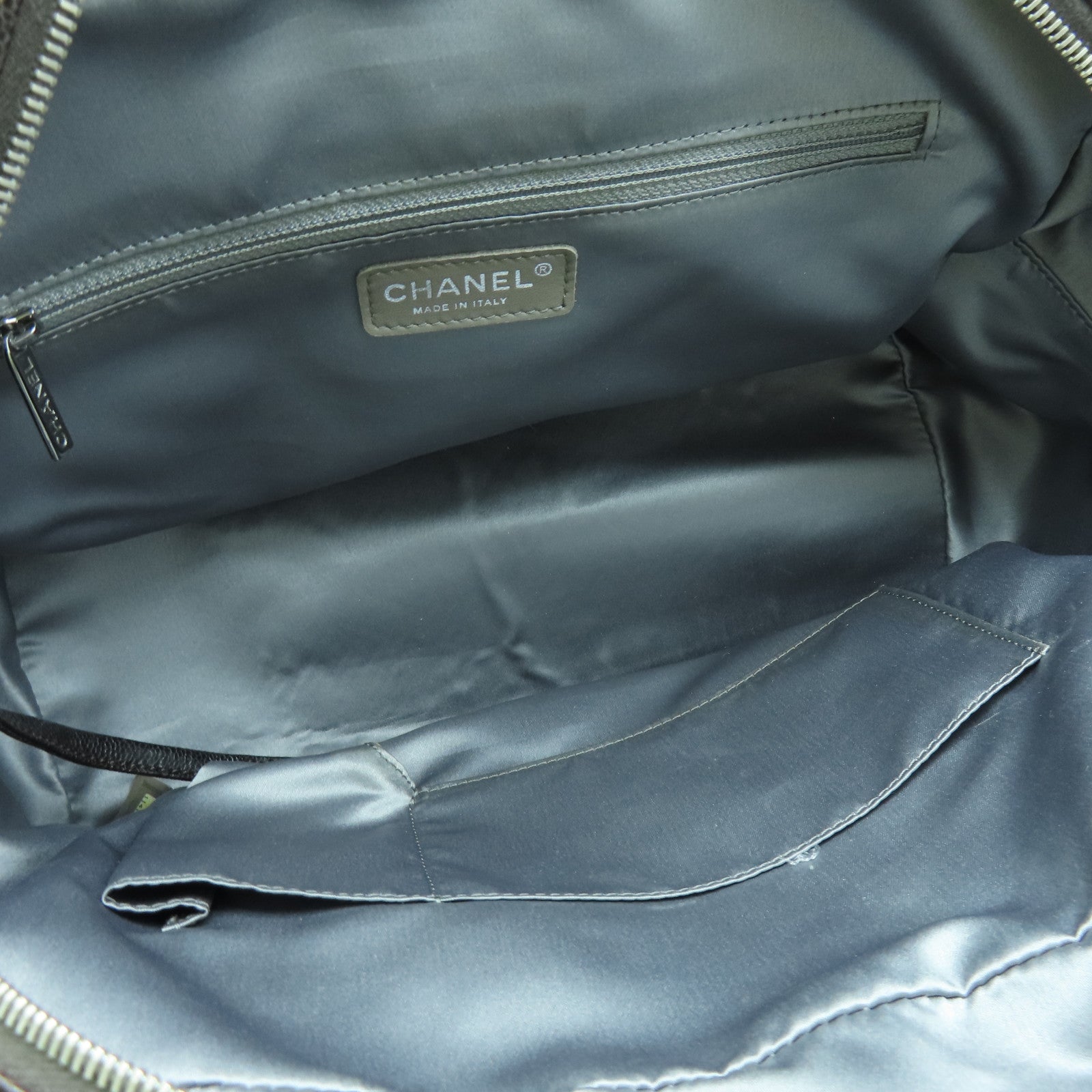CHANEL 牛皮皮革Shoulder Bag银扣链带肩背袋黑色