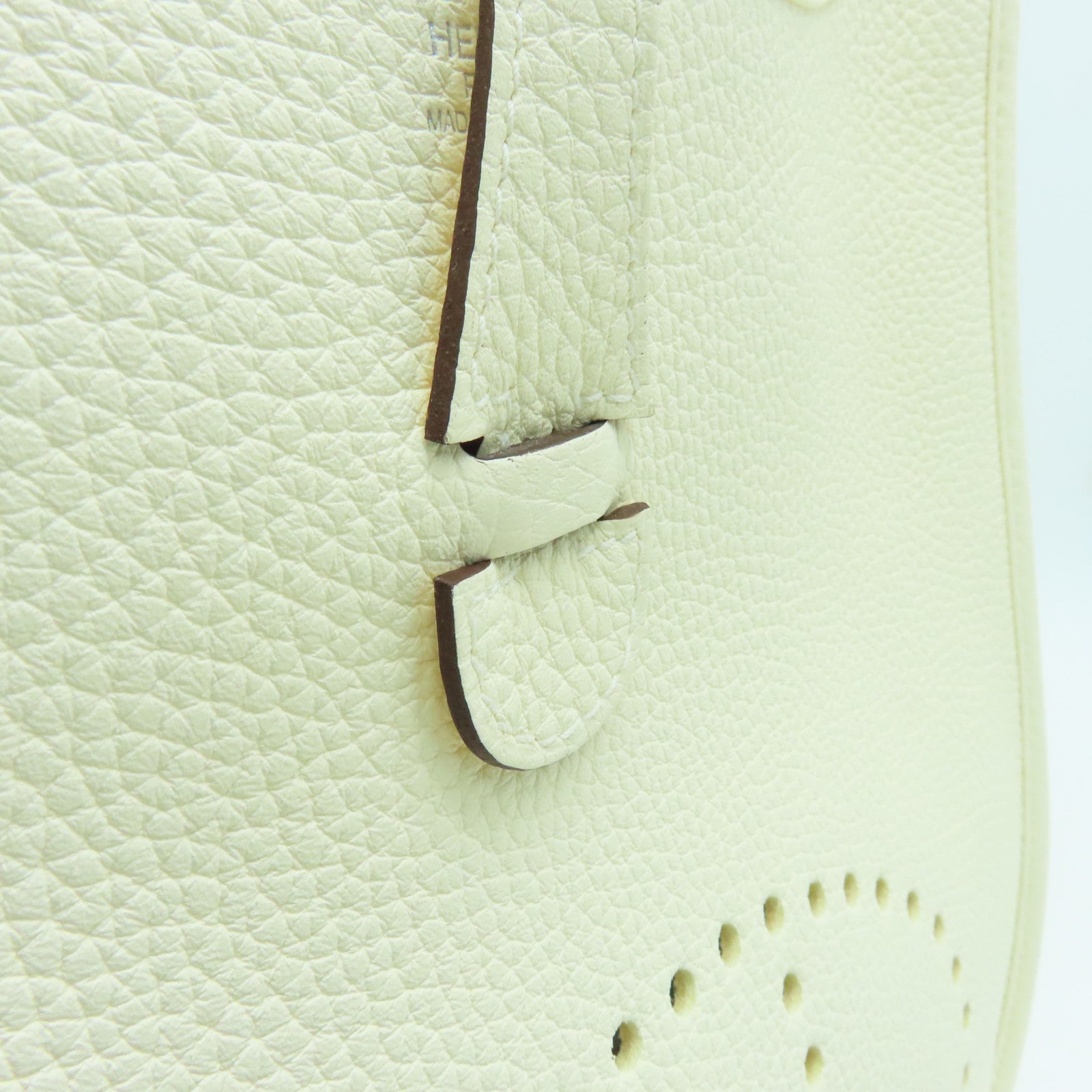 HERMES Clemence皮革Evelyne PM银扣肩背袋Nata白色