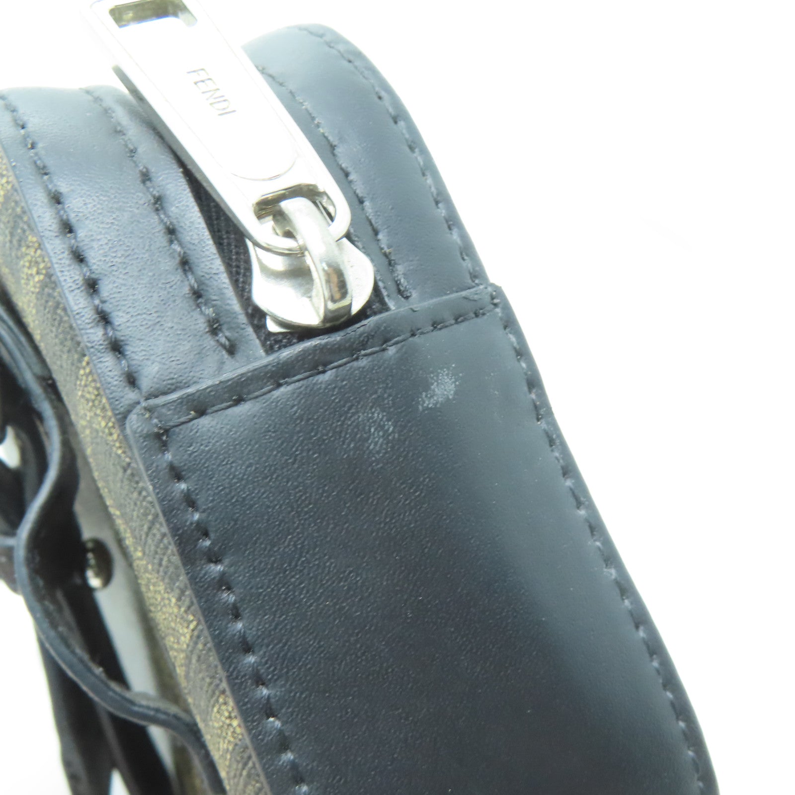 FENDI 塗層帆布Shoulder Bag銀扣肩背袋棕色