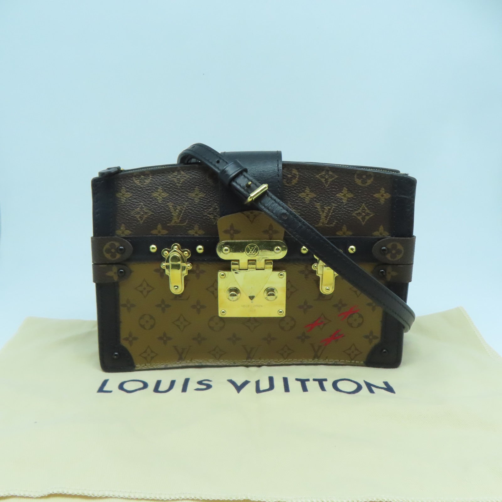 LOUIS VUITTON Monogram Reverse Trunk Clutch金扣肩背袋黑色/啡色