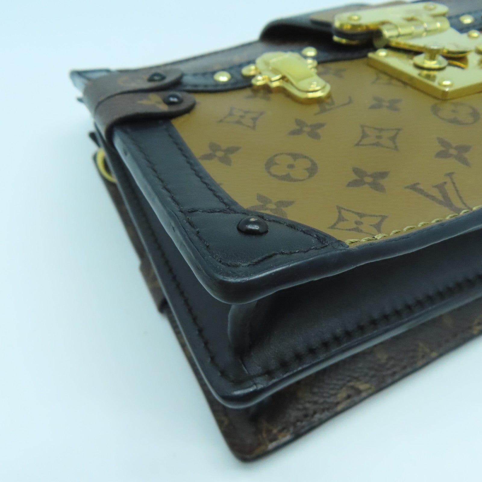 LOUIS VUITTON Monogram Reverse Trunk Clutch金扣肩背袋黑色/啡色
