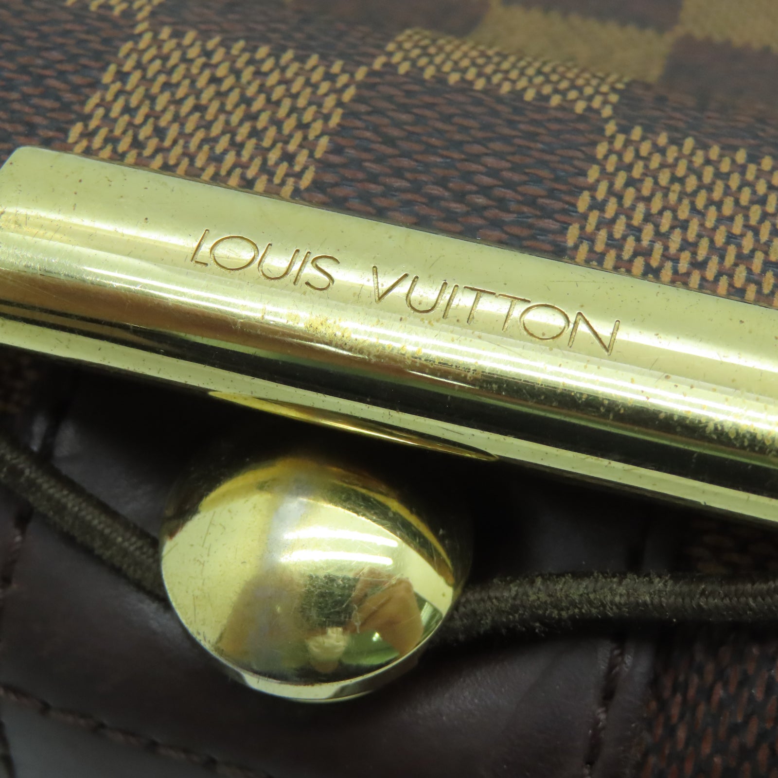 LOUIS VUITTON Damier Bastille金扣肩背袋啡色