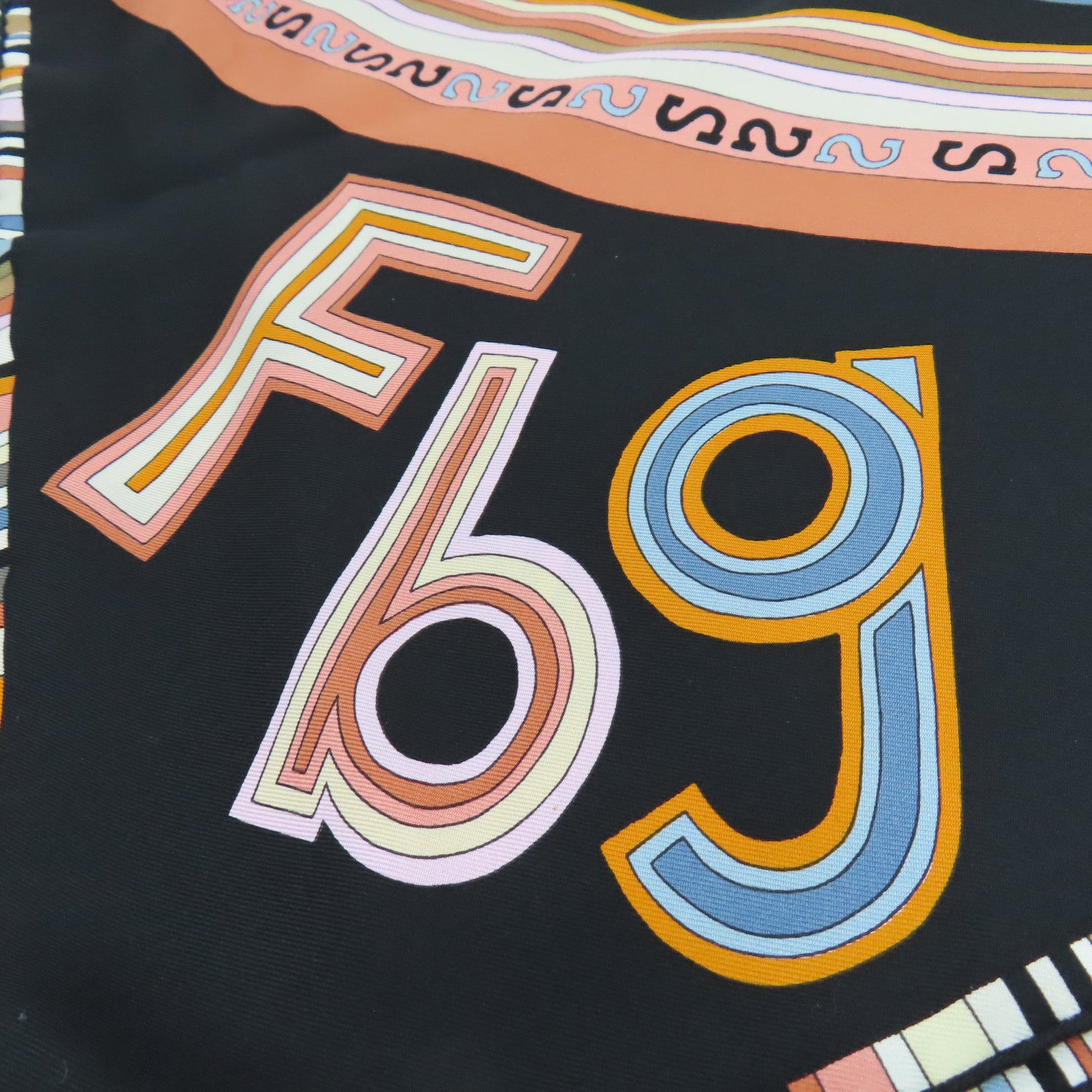 HERMES 丝质Scarf 90x90丝巾黑色