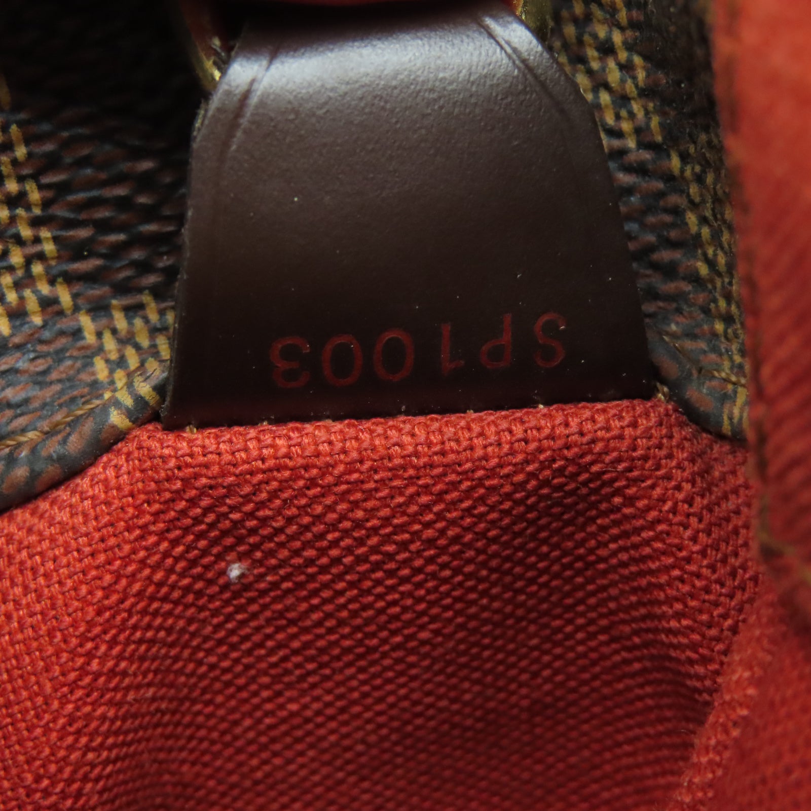 LOUIS VUITTON Damier Bastille金扣肩背袋啡色