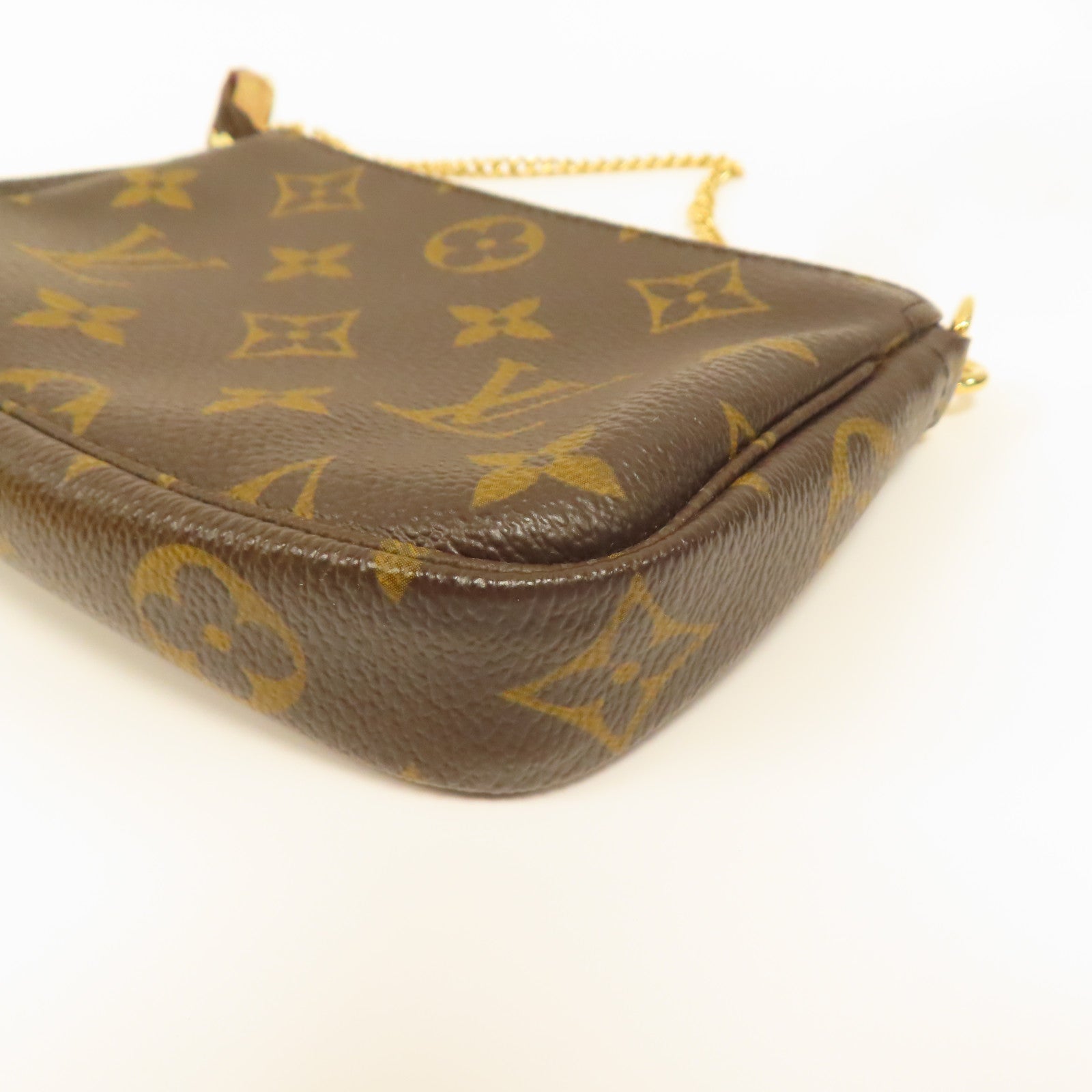 LOUIS VUITTON Monogram Mini Pouchette Accessoires金扣手挽袋啡色