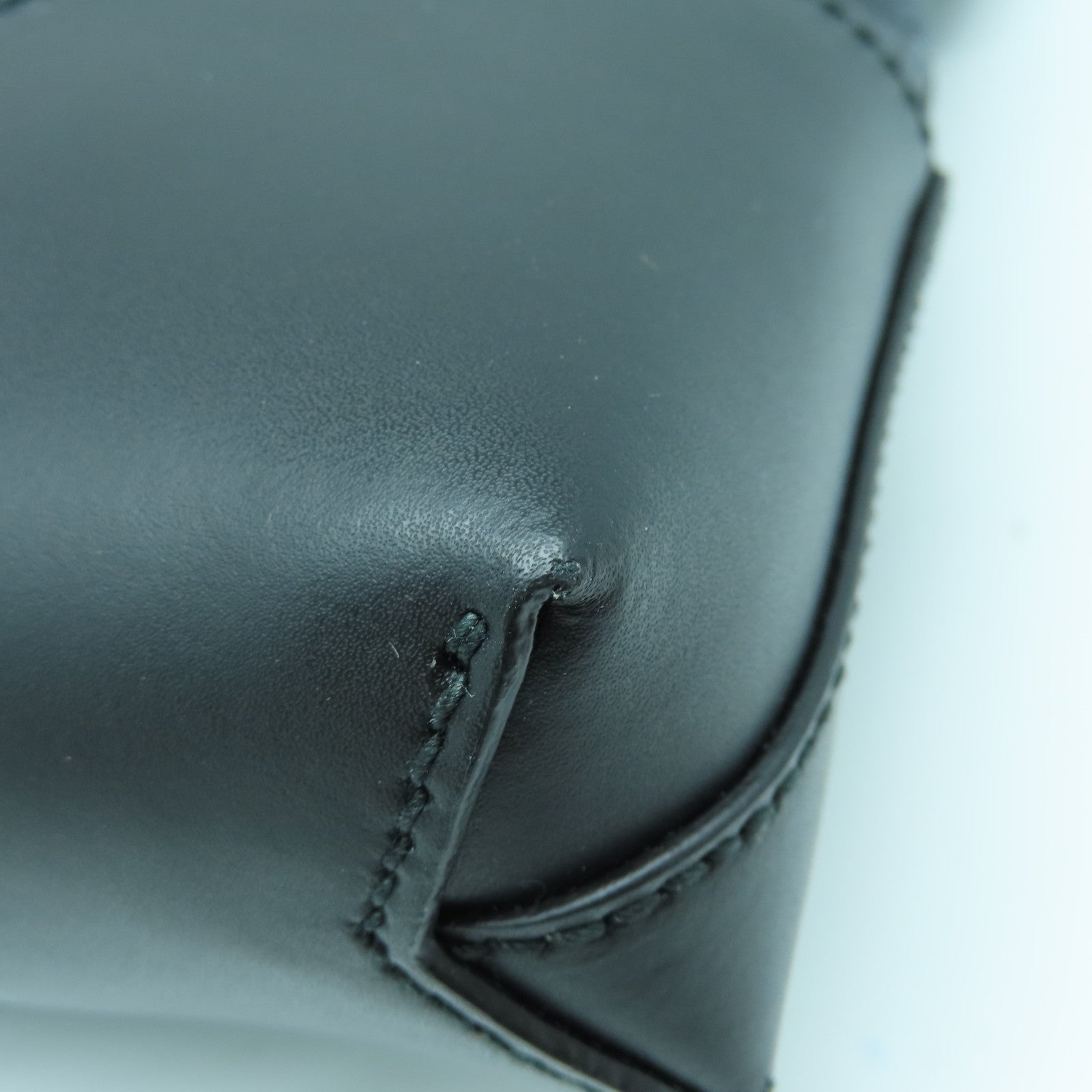 GUCCI 涂层皮革Shoulder Bag银扣肩背袋黑色