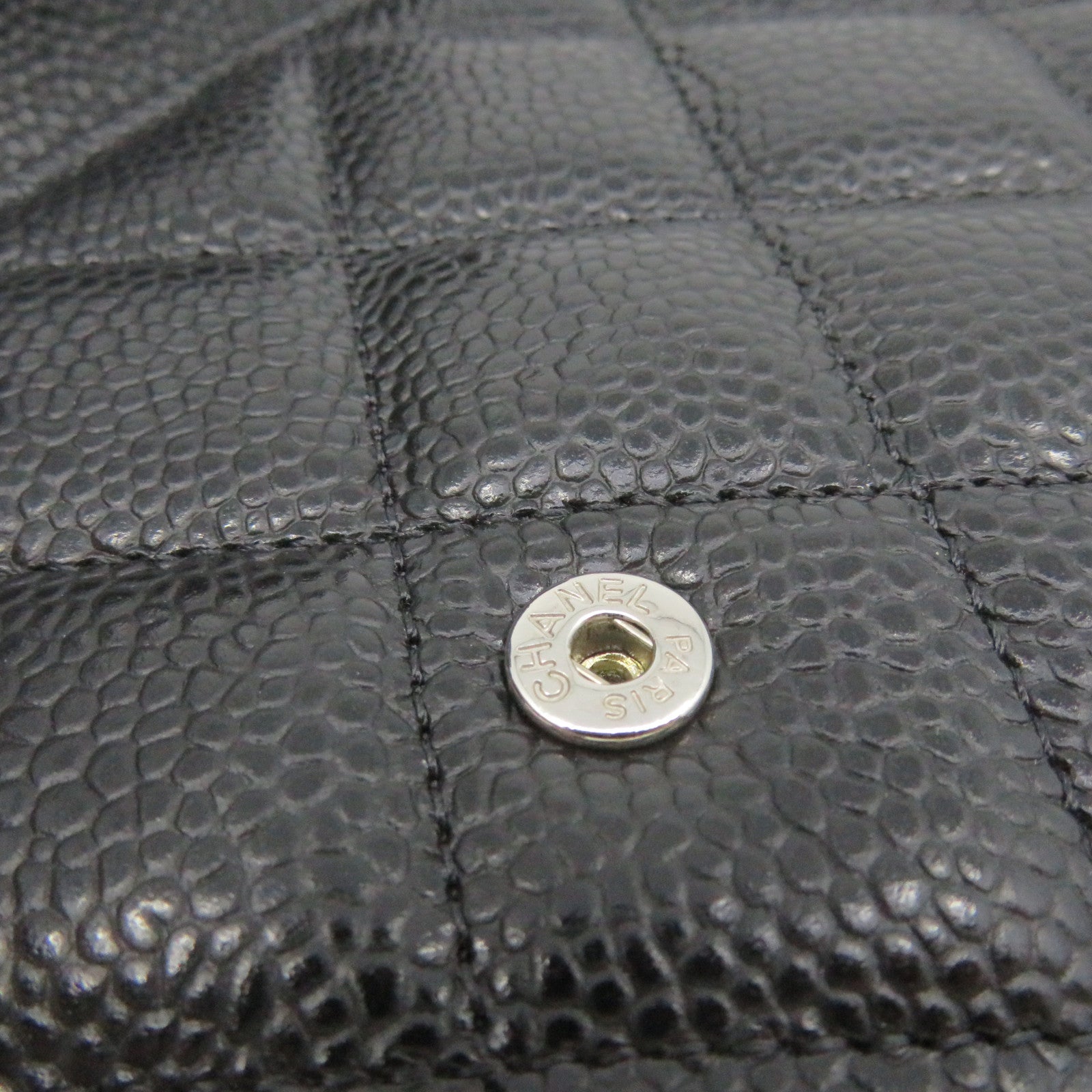 CHANEL 菱格Caviar皮革Fold Long Wallet银扣长钱包黑色
