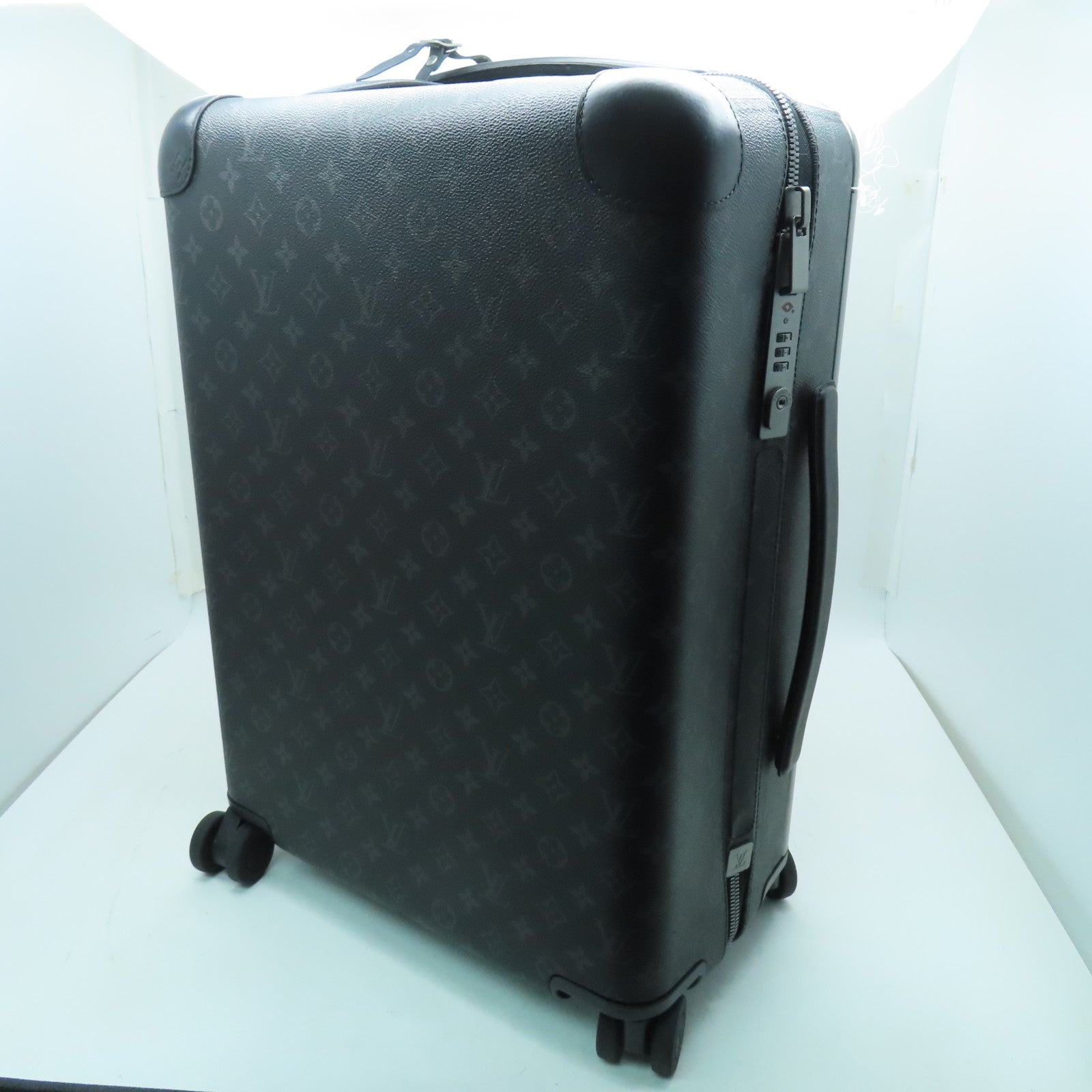 LOUIS VUITTON Monogram Eclipse Horizon 55 Silver Buckle Luggage Black