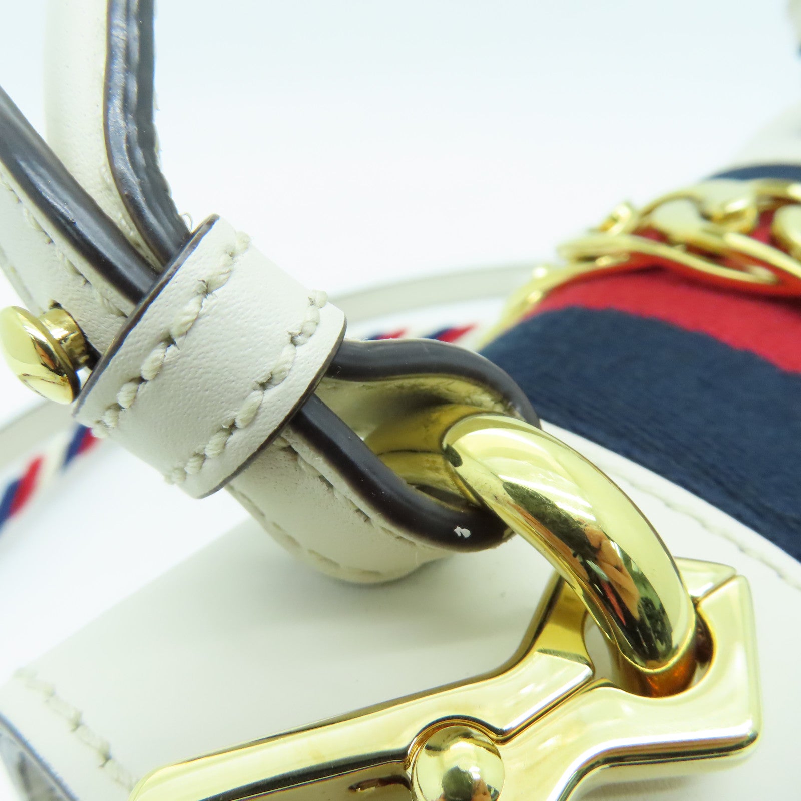 GUCCI 牛皮皮革Sylvie金扣手挽肩背两用袋白色
