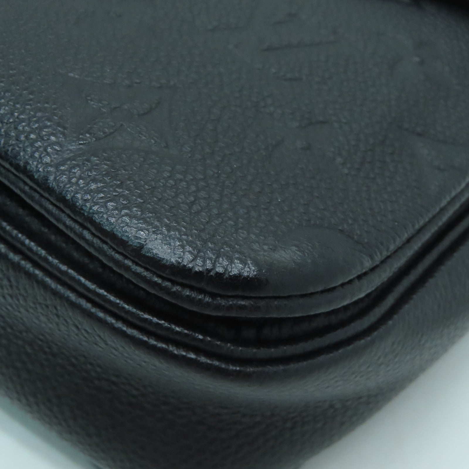 LOUIS VUITTON Monogram Empreinte Pochette Metis金扣手挽肩背兩用袋黑色