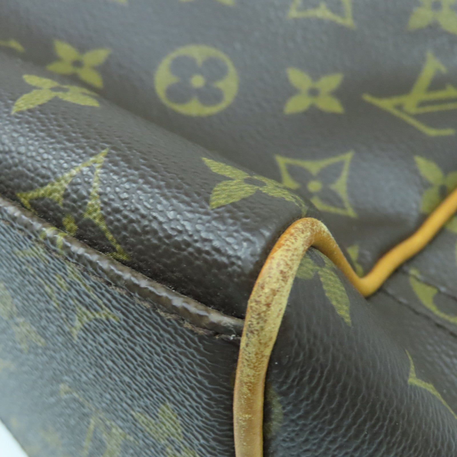 LOUIS VUITTON Monogram Manhattan GM gold buckle handle bag brown