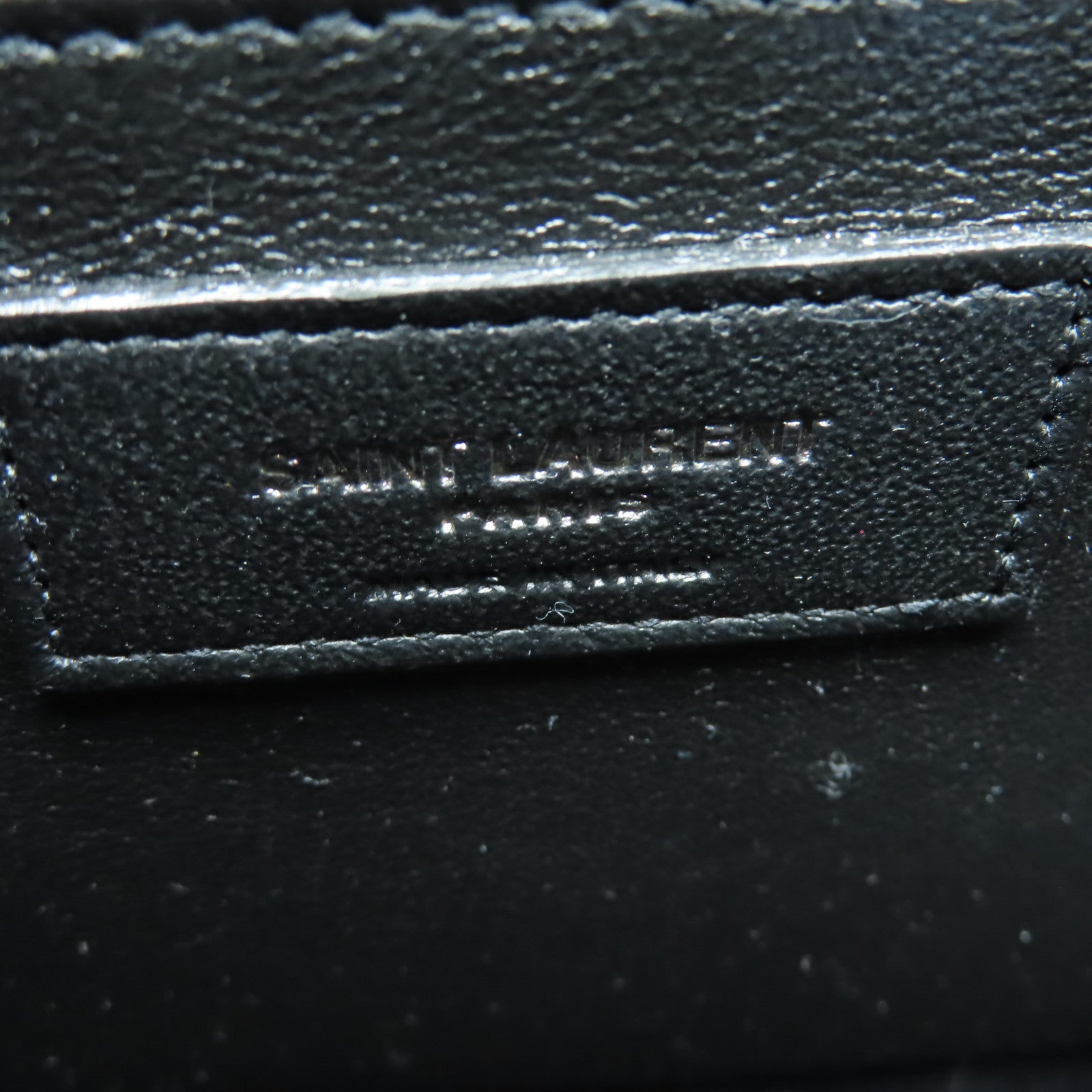 YVES SAINT LAURENT 牛皮皮革Envelope Flap Bag Medium黑扣鏈帶肩背袋黑色