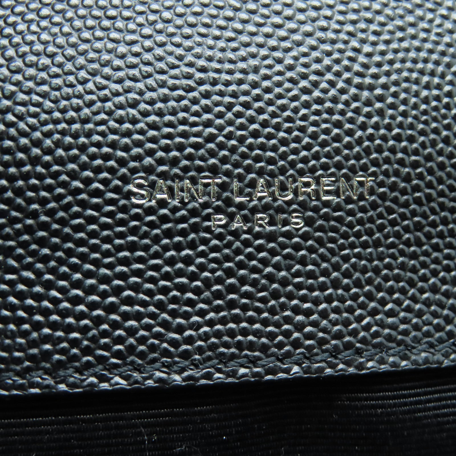 YVES SAINT LAURENT 牛皮皮革Envelope Flap Bag Medium黑扣鏈帶肩背袋黑色