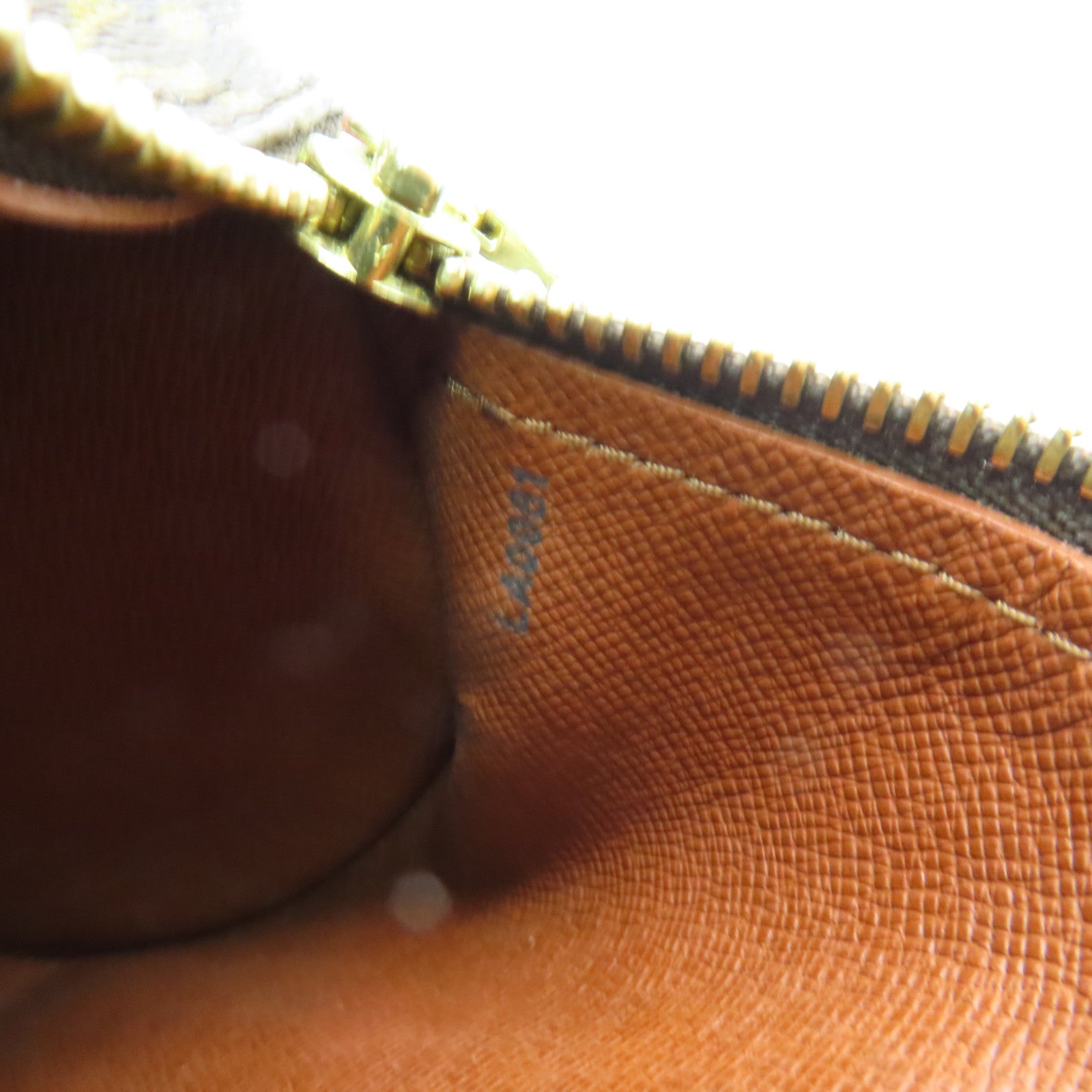 LOUIS VUITTON Monogram Papillon PM Gold Buckle Handle Bag Brown