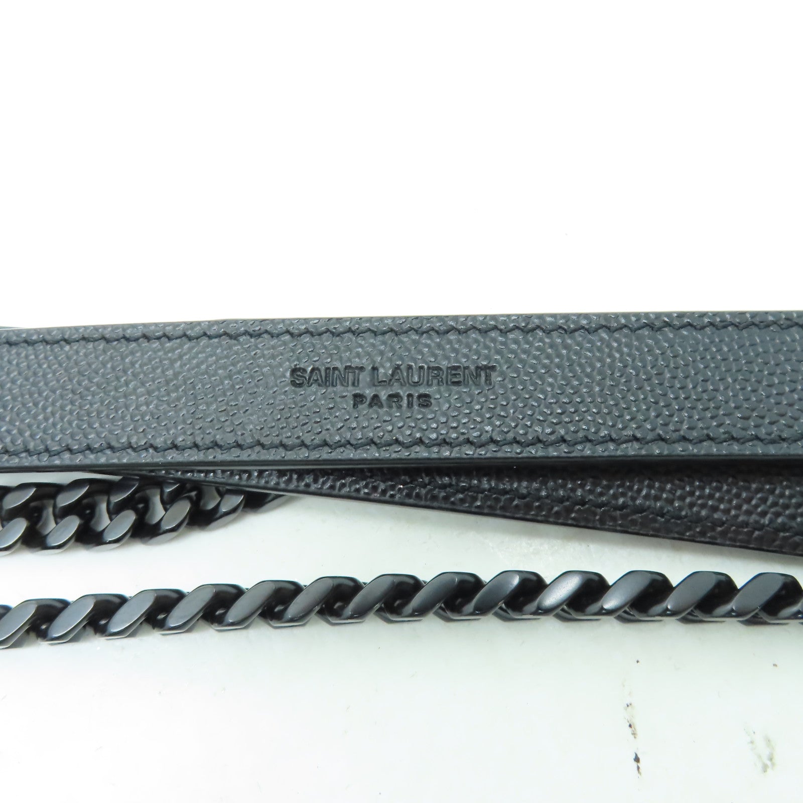 YVES SAINT LAURENT 牛皮皮革Envelope Flap Bag Medium黑扣鏈帶肩背袋黑色