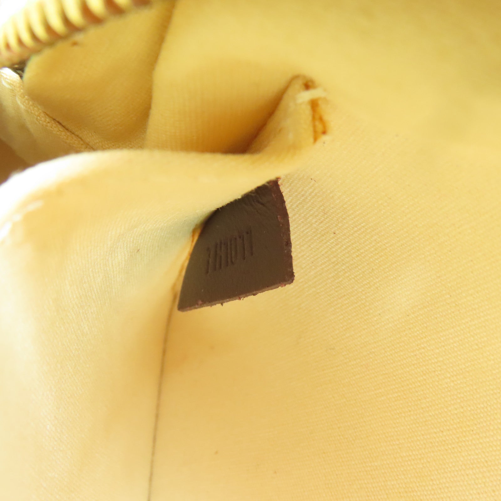 LOUIS VUITTON Monogram Mini Juliet金扣肩背袋紅色