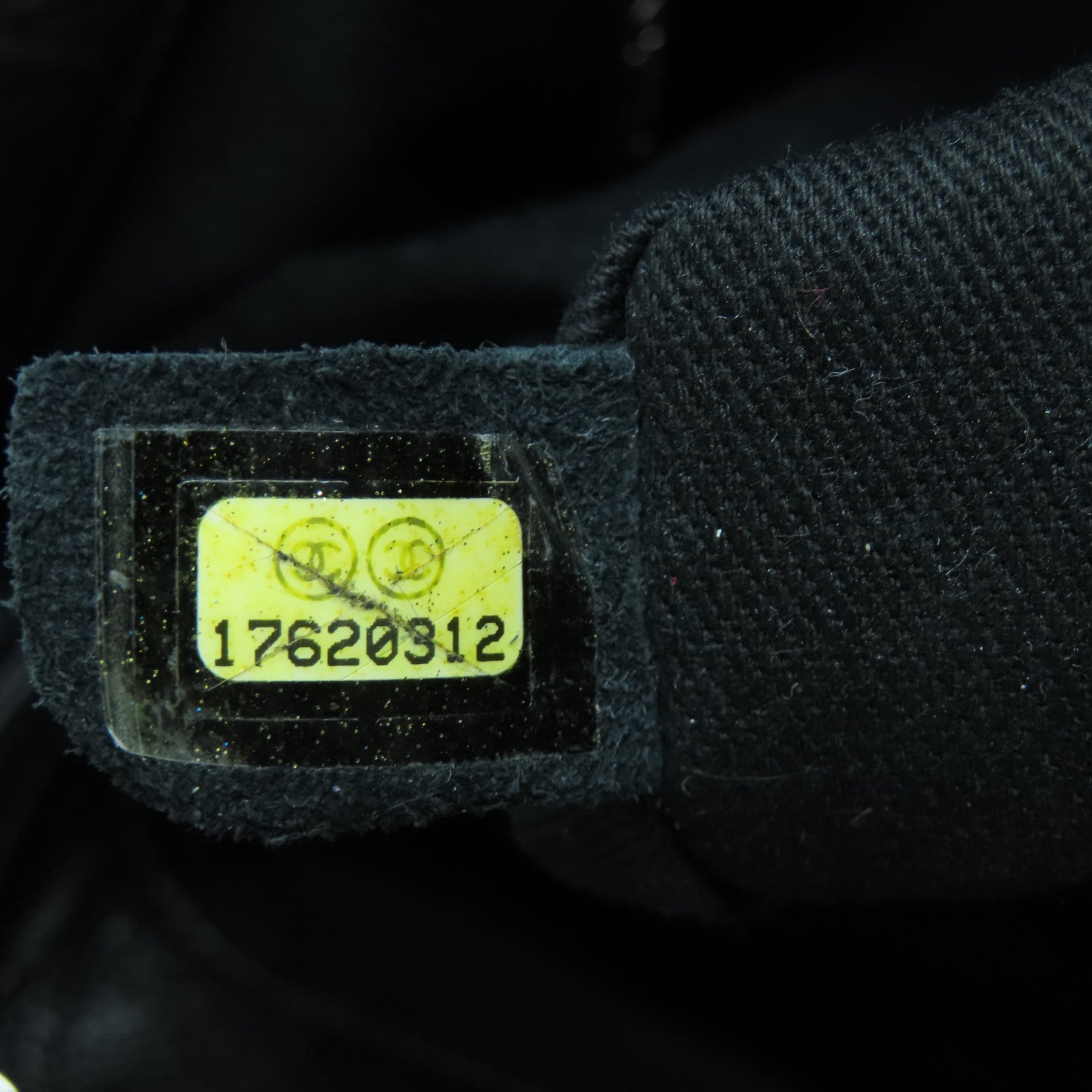 CHANEL 菱格牛皮皮革Chain Shoulder Bag银扣链带肩背袋黑色