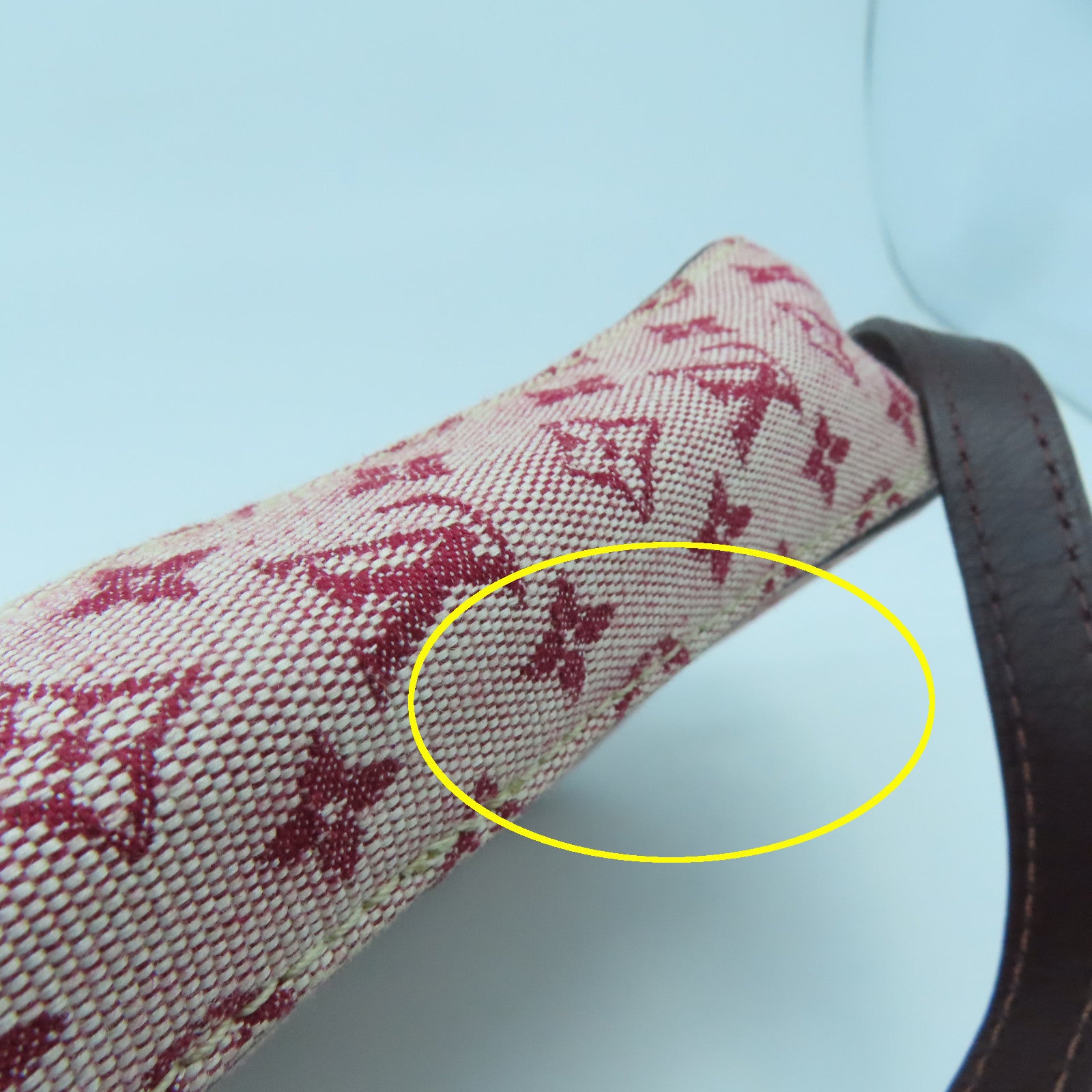 LOUIS VUITTON Monogram Mini Juliet金扣肩背袋紅色