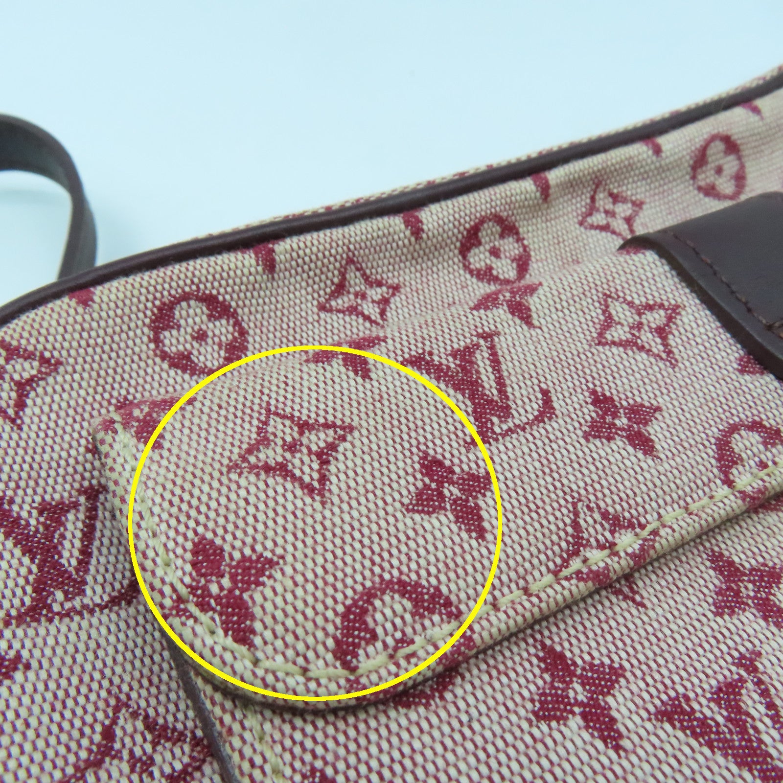 LOUIS VUITTON Monogram Mini Juliet金扣肩背袋紅色