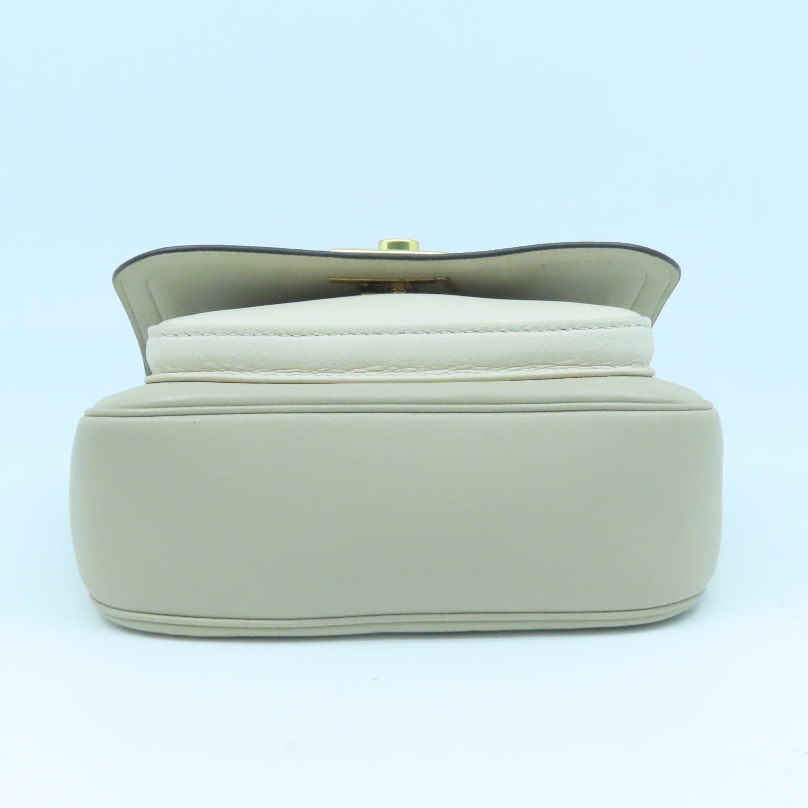 LOUIS VUITTON Leather Lockme Tender Gold Buckle Shoulder Bag Beige