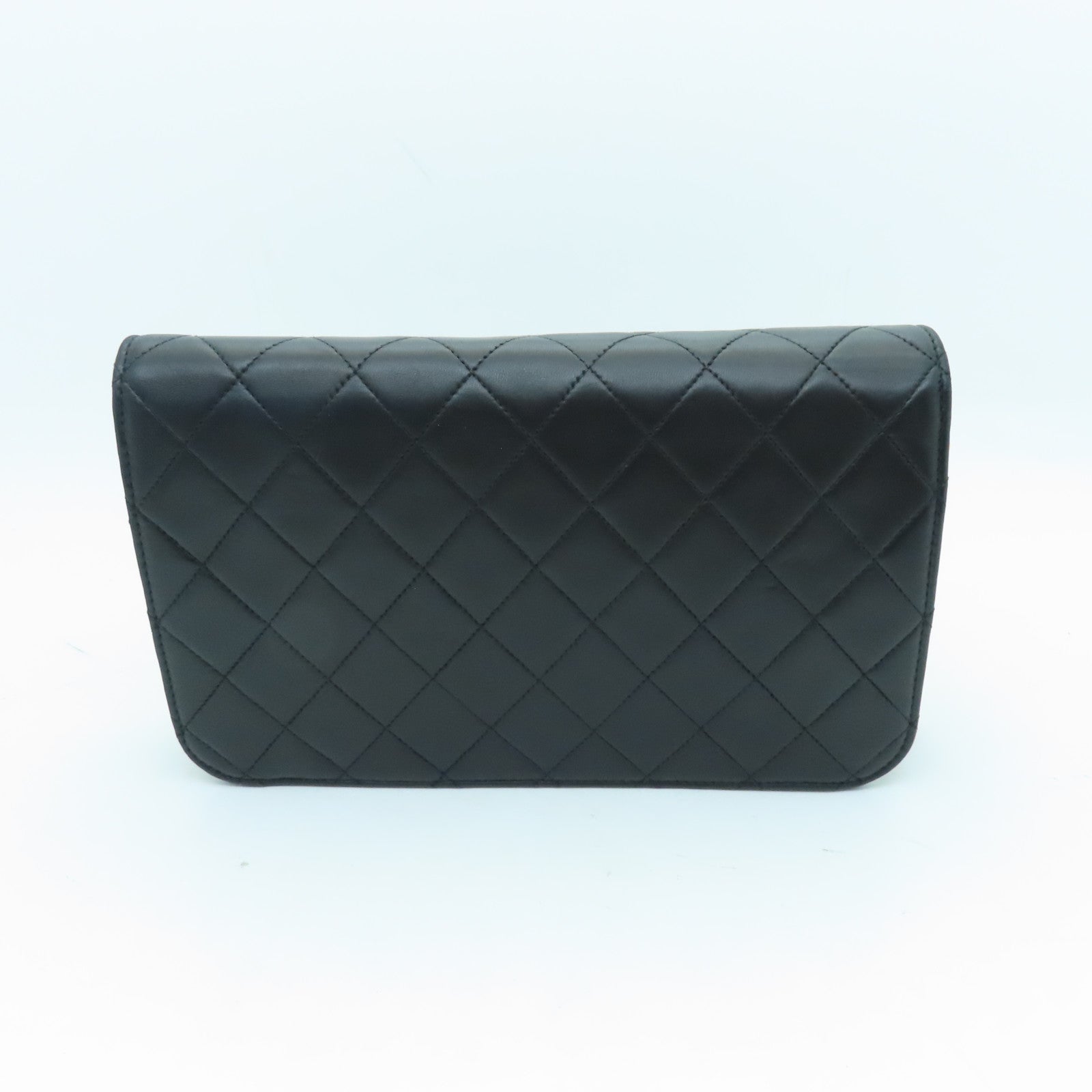 CHANEL rhombic sheepskin leather Chain Shoulder gold buckle chain shoulder bag black