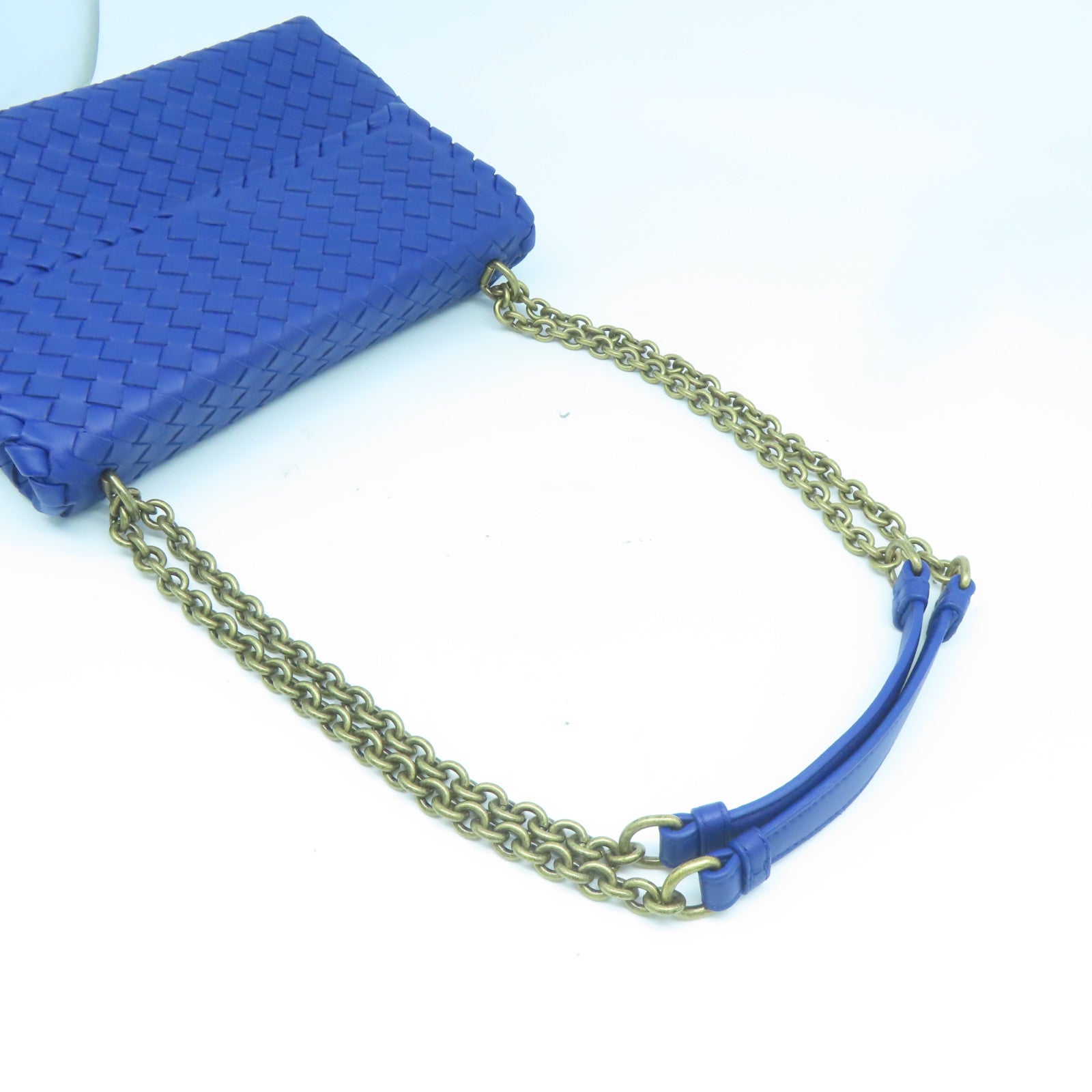BOTTEGA VENETA 織紋皮革Shoulder Bag金扣鏈帶肩背袋藍色