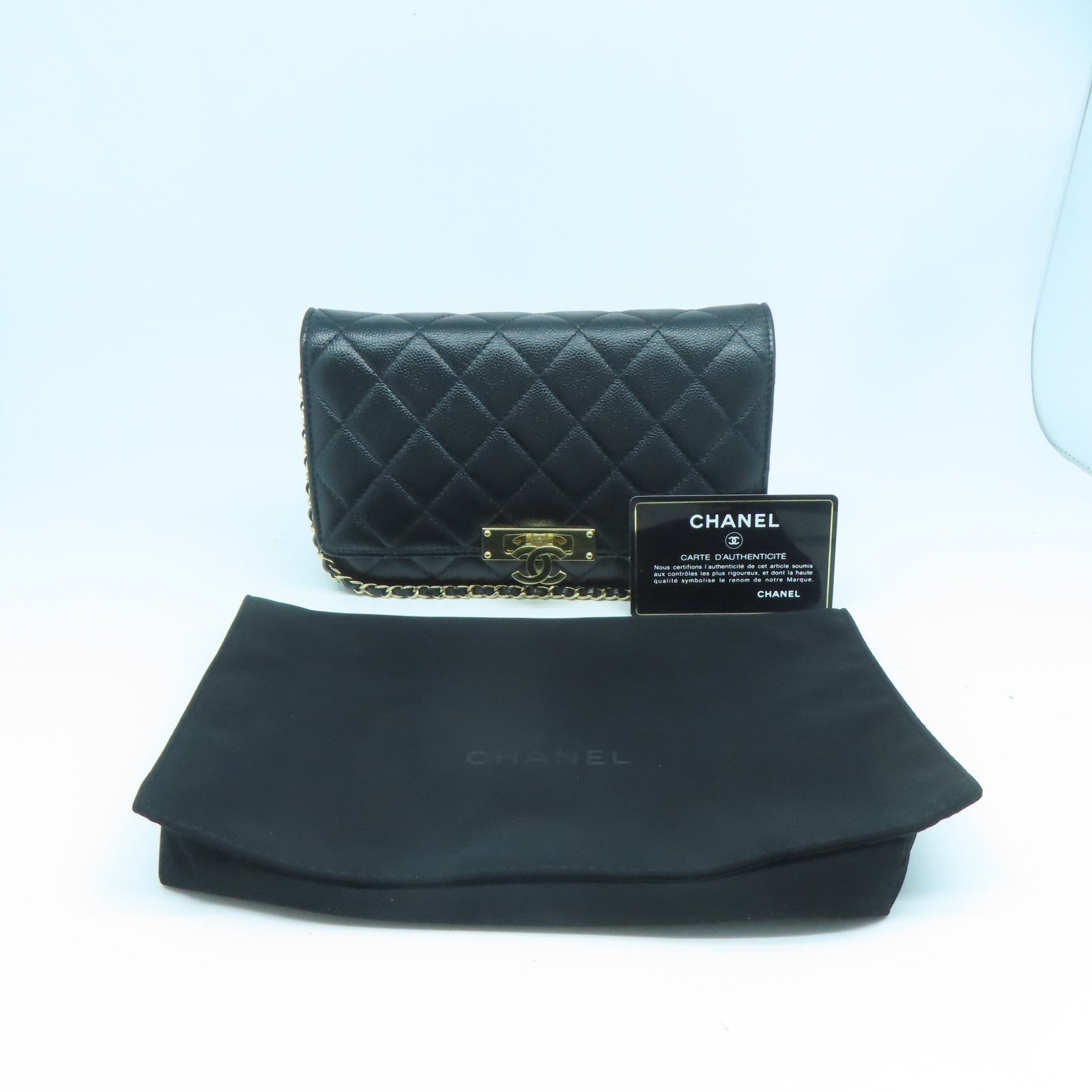 CHANEL 菱格牛皮皮革Chain Shoulder金扣鏈帶肩背袋黑色