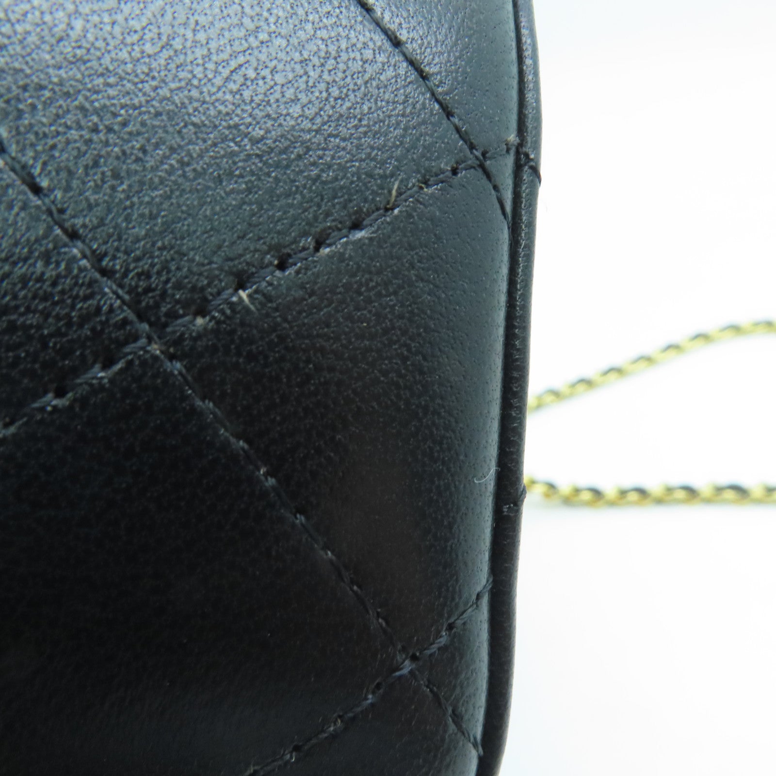 CHANEL 菱格羊皮皮革Chain Shoulder金扣鏈帶肩背袋黑色