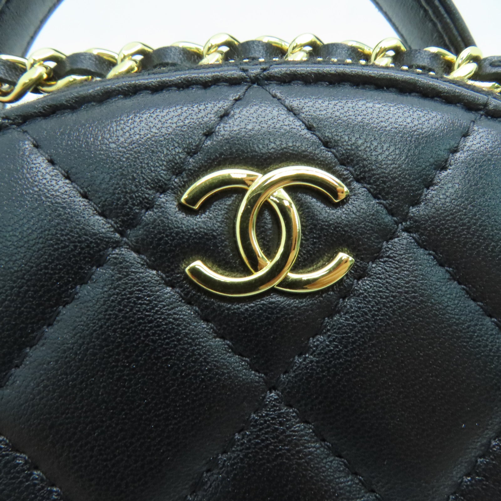 CHANEL 菱格羊皮皮革Chain Shoulder金扣鏈帶肩背袋黑色