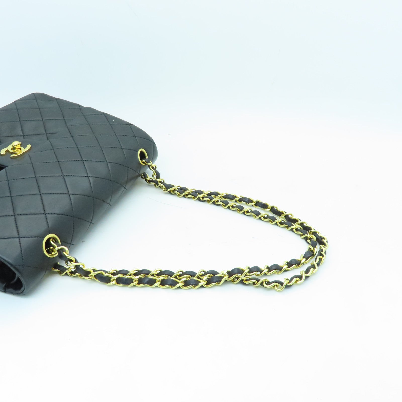 CHANEL Rhombus Sheepskin Leather Chain Shoulder Gold Buckle Hand Chain Belt Shoulder Bag Black
