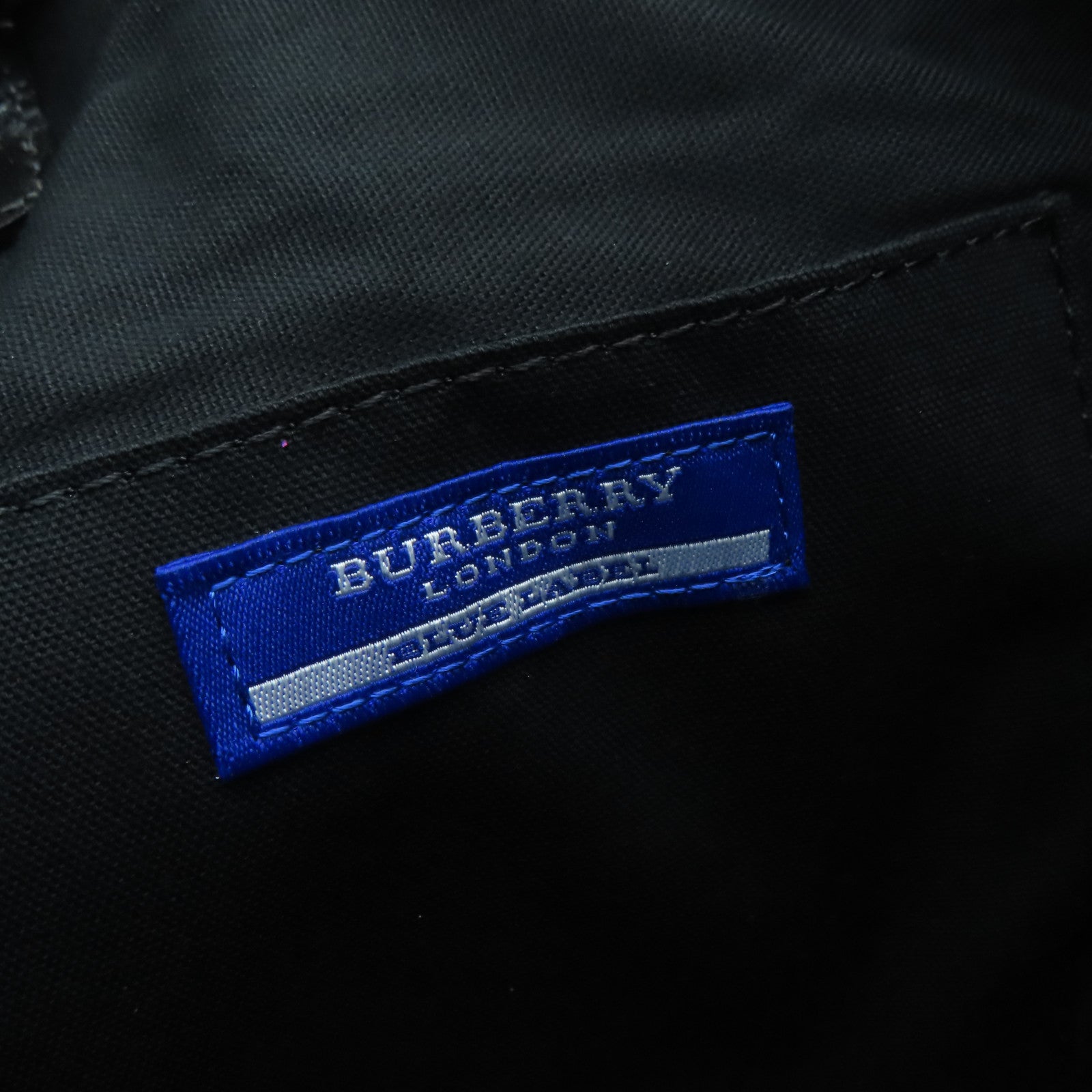 BURBERRY 牛皮皮革Shoulder Bag銀扣肩背袋黑色