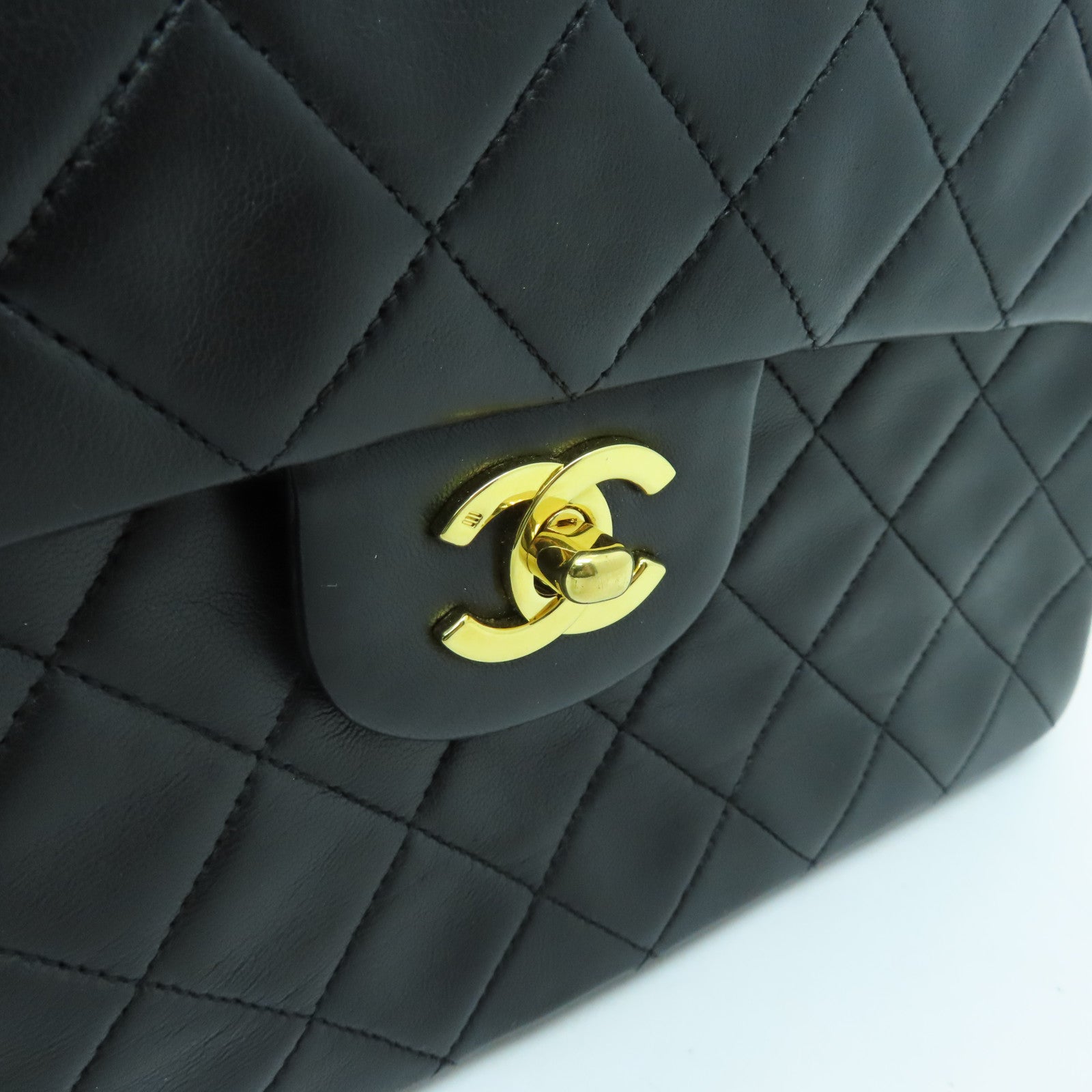 CHANEL Rhombus Sheepskin Leather Chain Shoulder Gold Buckle Hand Chain Belt Shoulder Bag Black
