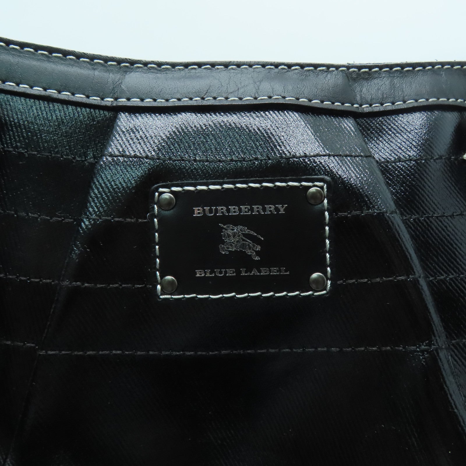 BURBERRY 牛皮皮革Shoulder Bag銀扣肩背袋黑色