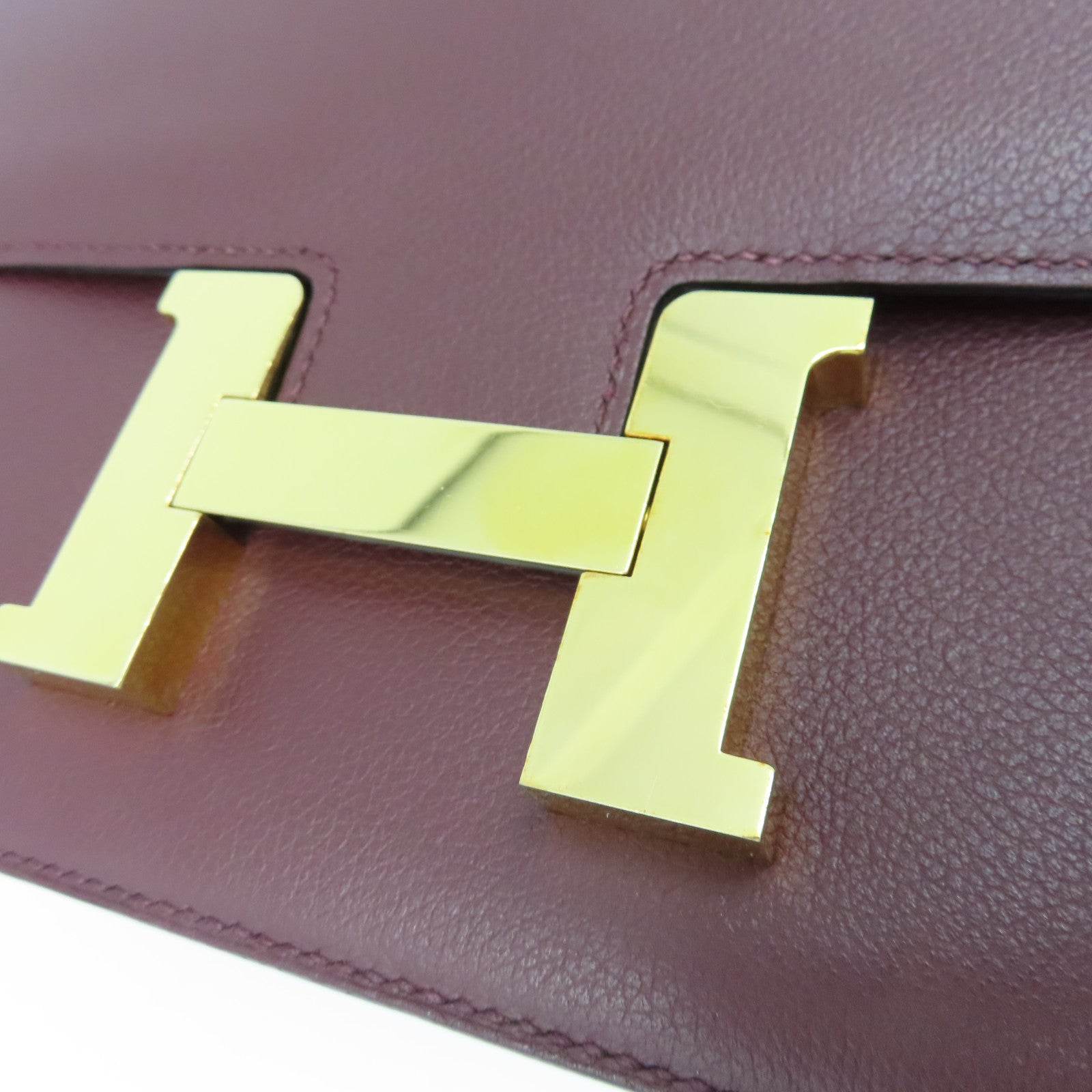 HERMES Evercolor Leather Constance 24 Gold Buckle Shoulder Bag Burgundy